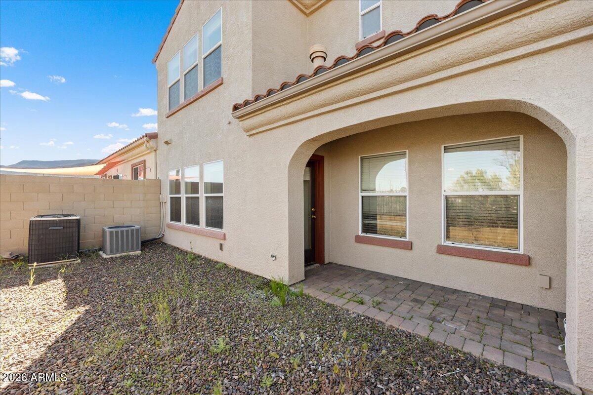 MOUNTAIN GATE - Residential
