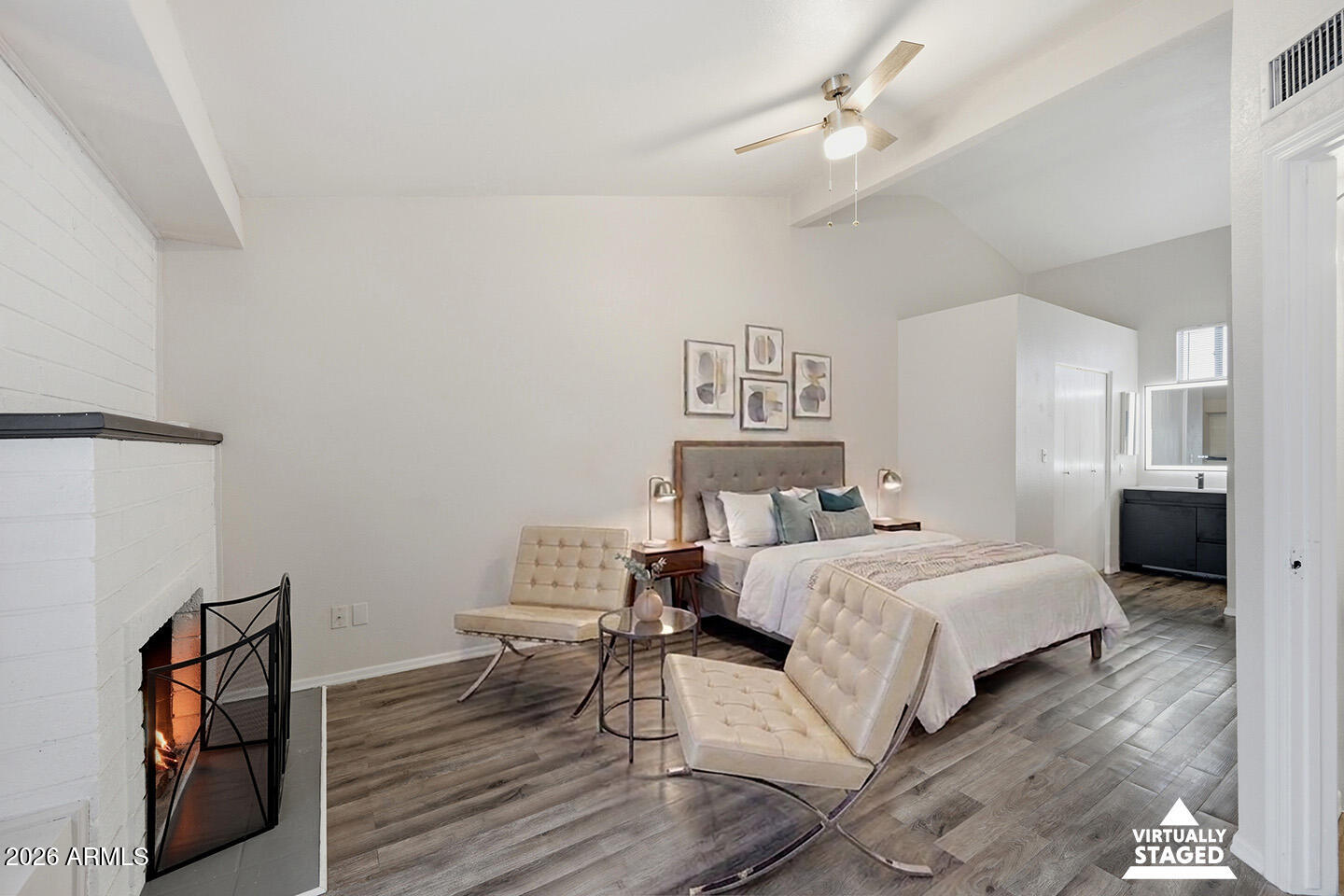 EASTBROOK - Residential