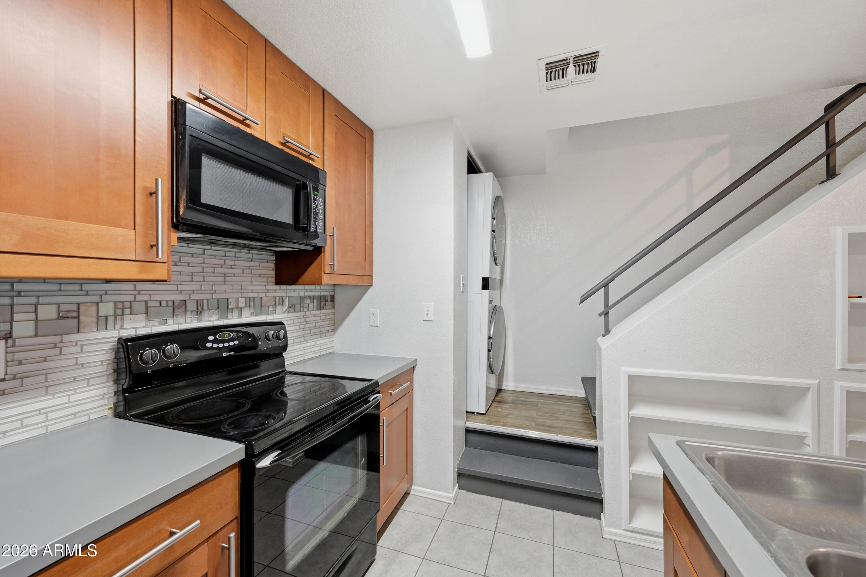 EASTBROOK - Residential