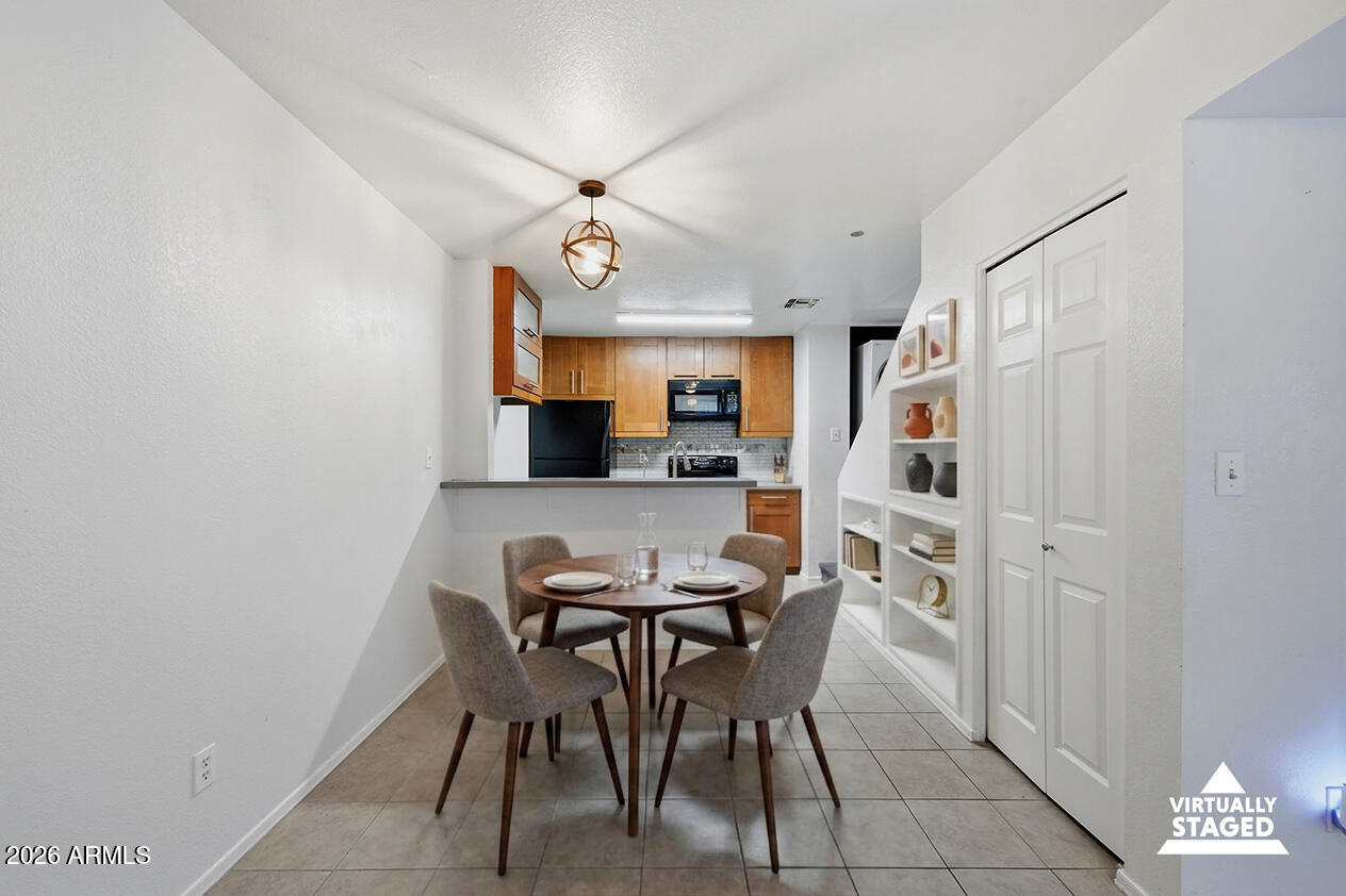 EASTBROOK - Residential