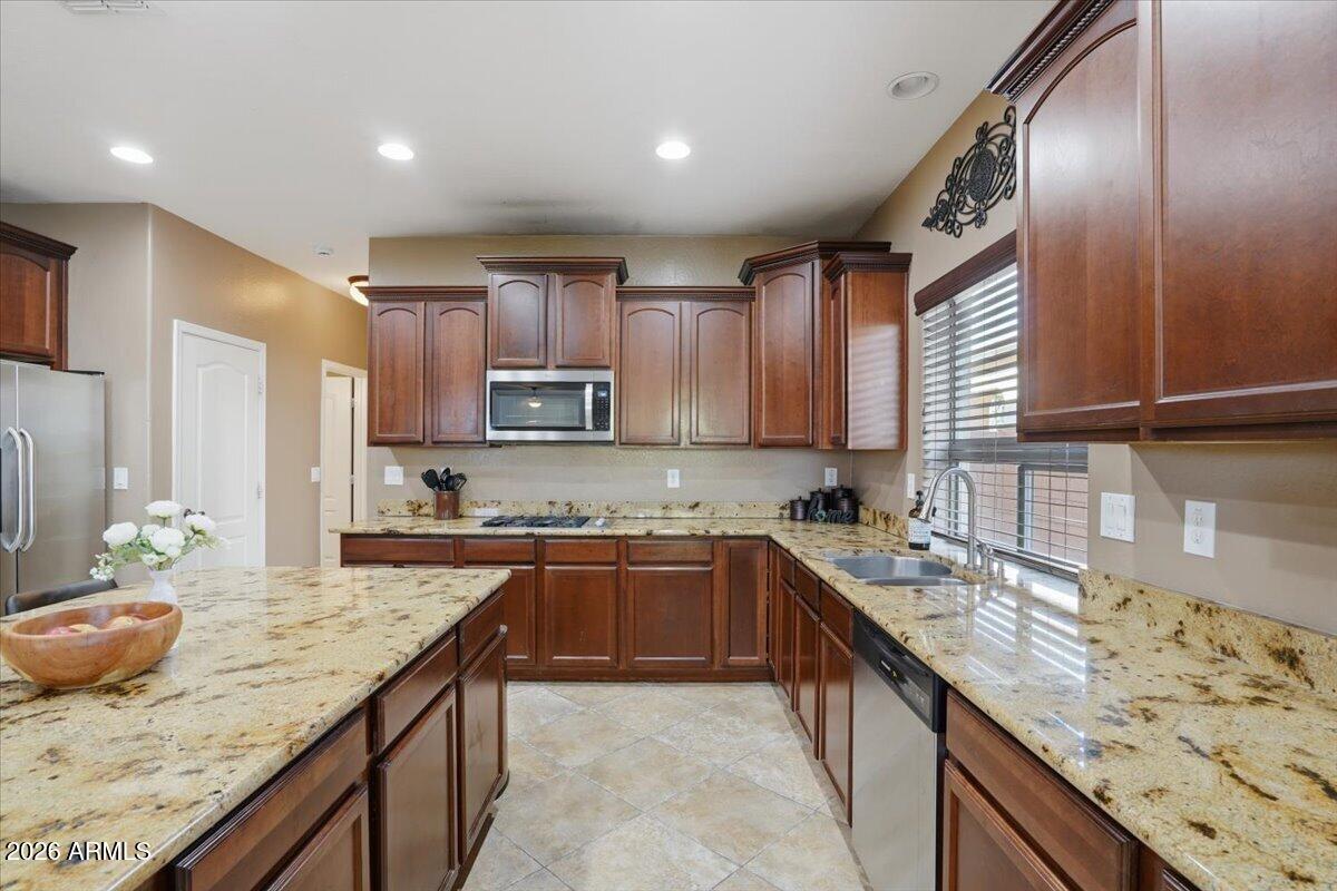 PARCEL G PORTIONS OF PARCELS K & F AT MAGIC RANCH - Residential