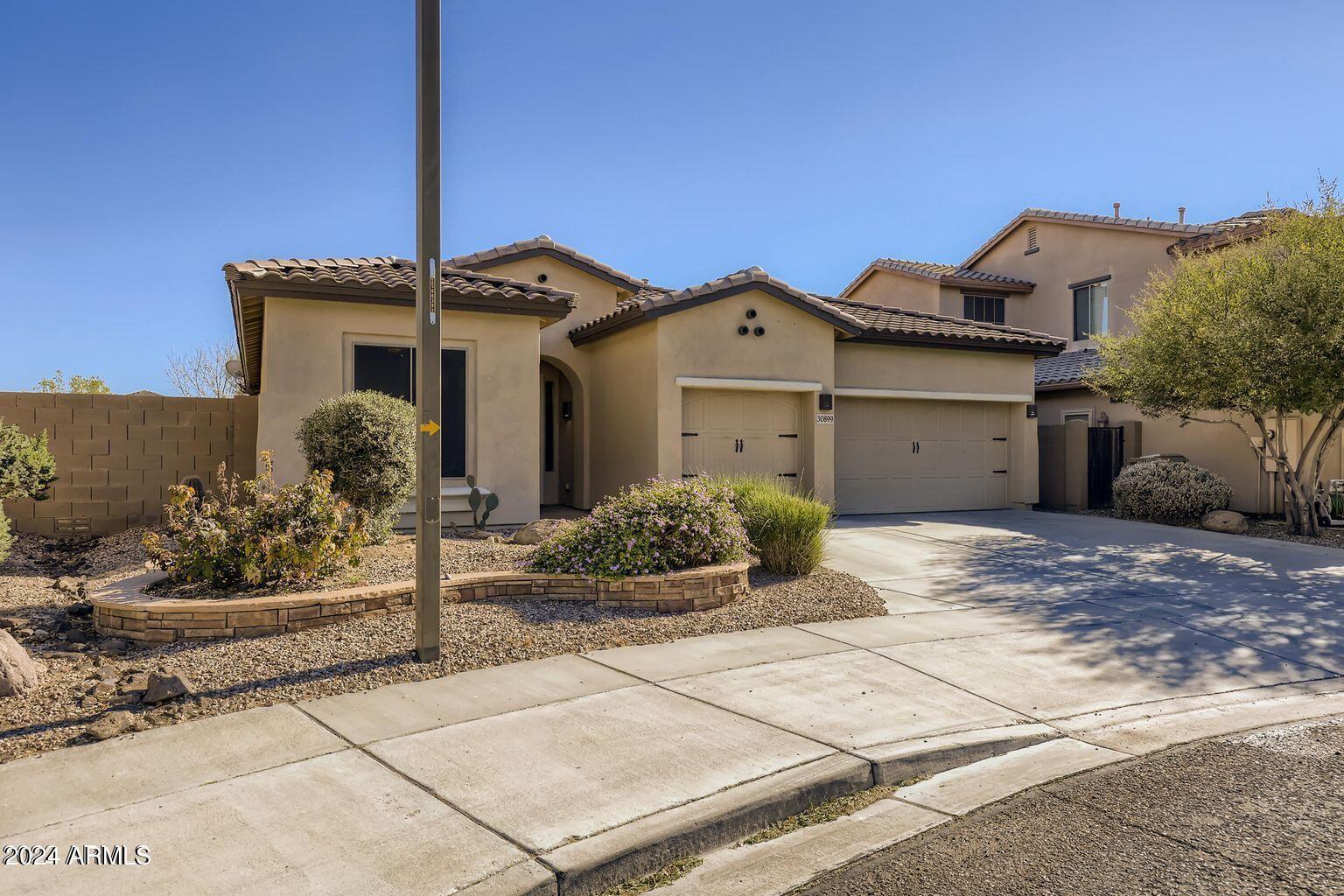 VISTANCIA VILLAGE A PARCEL A8 - Residential Lease