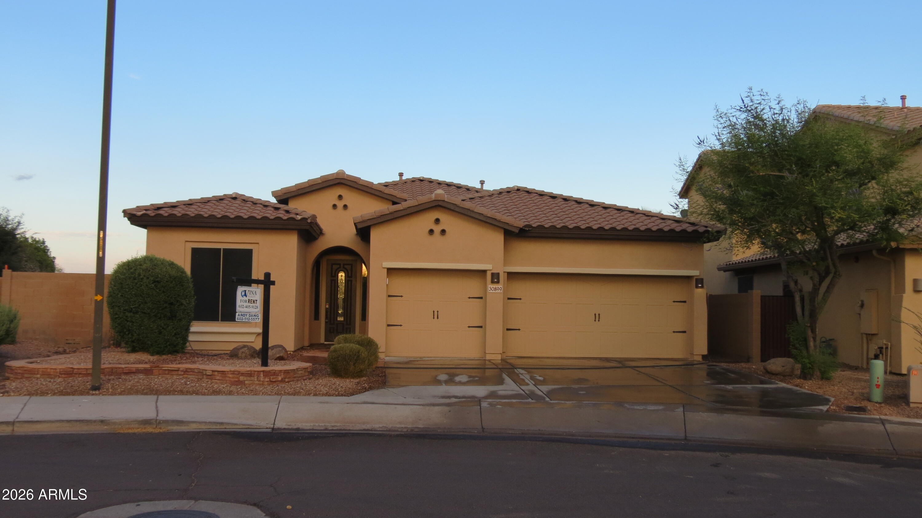 VISTANCIA VILLAGE A PARCEL A8 - Residential Lease