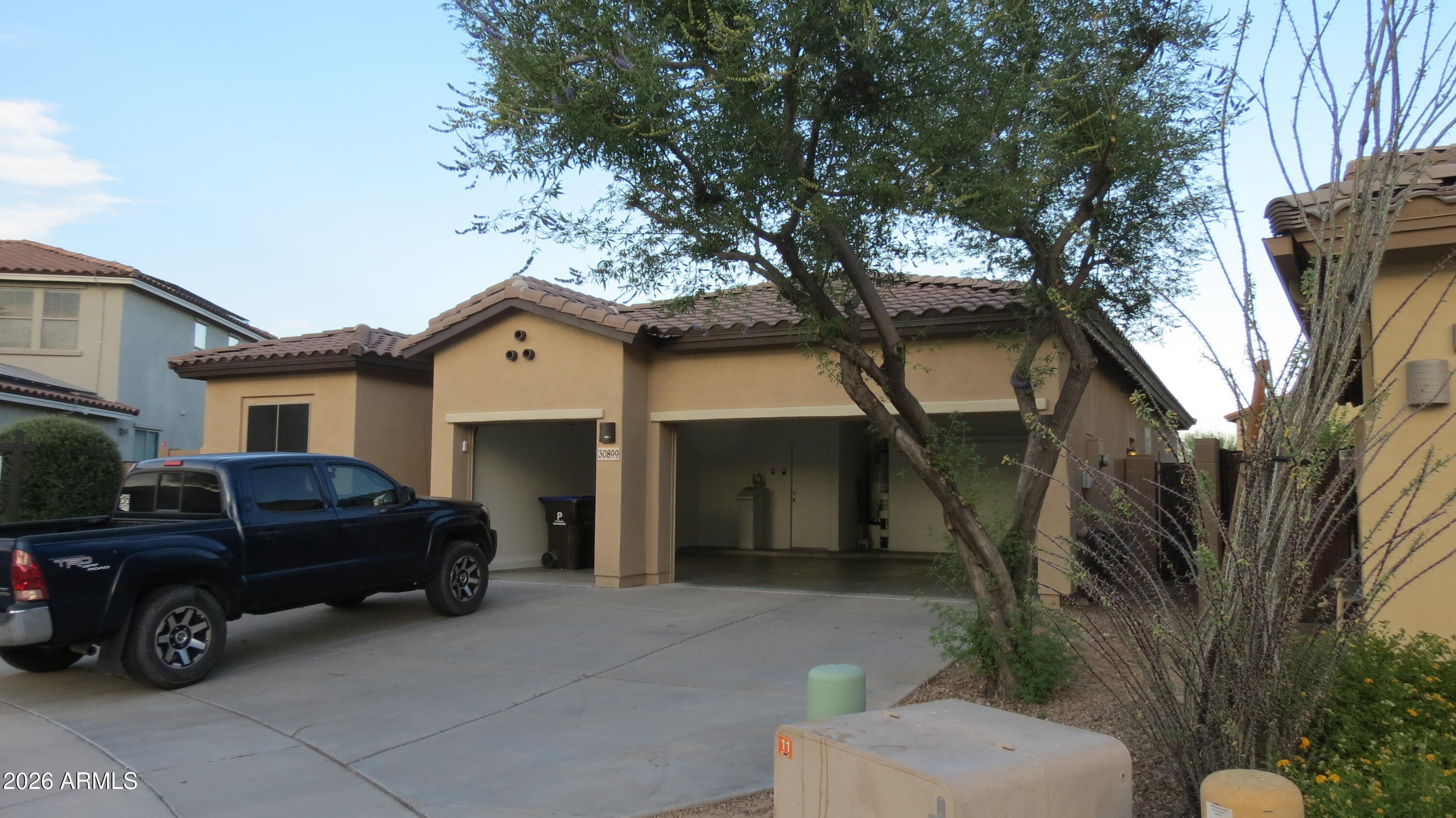 VISTANCIA VILLAGE A PARCEL A8 - Residential Lease