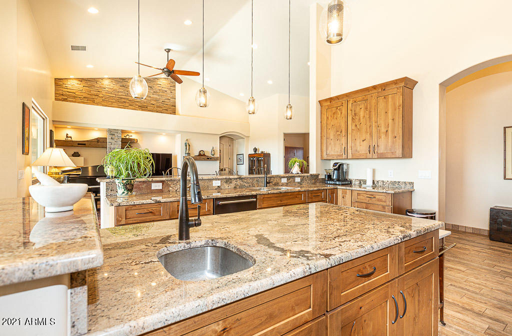 WILD HORSE UNIT 2 - Residential