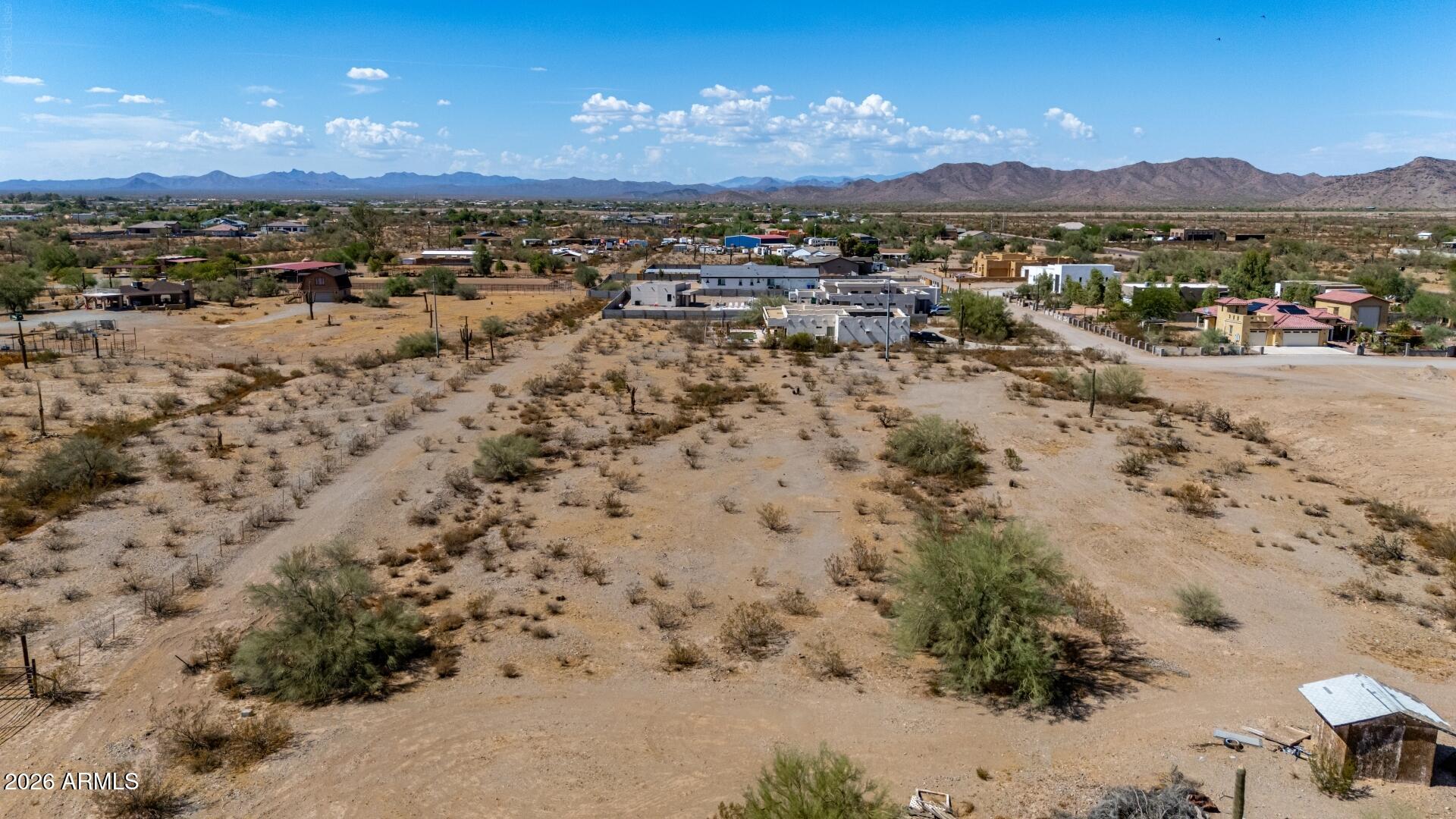 G RANCH - Land