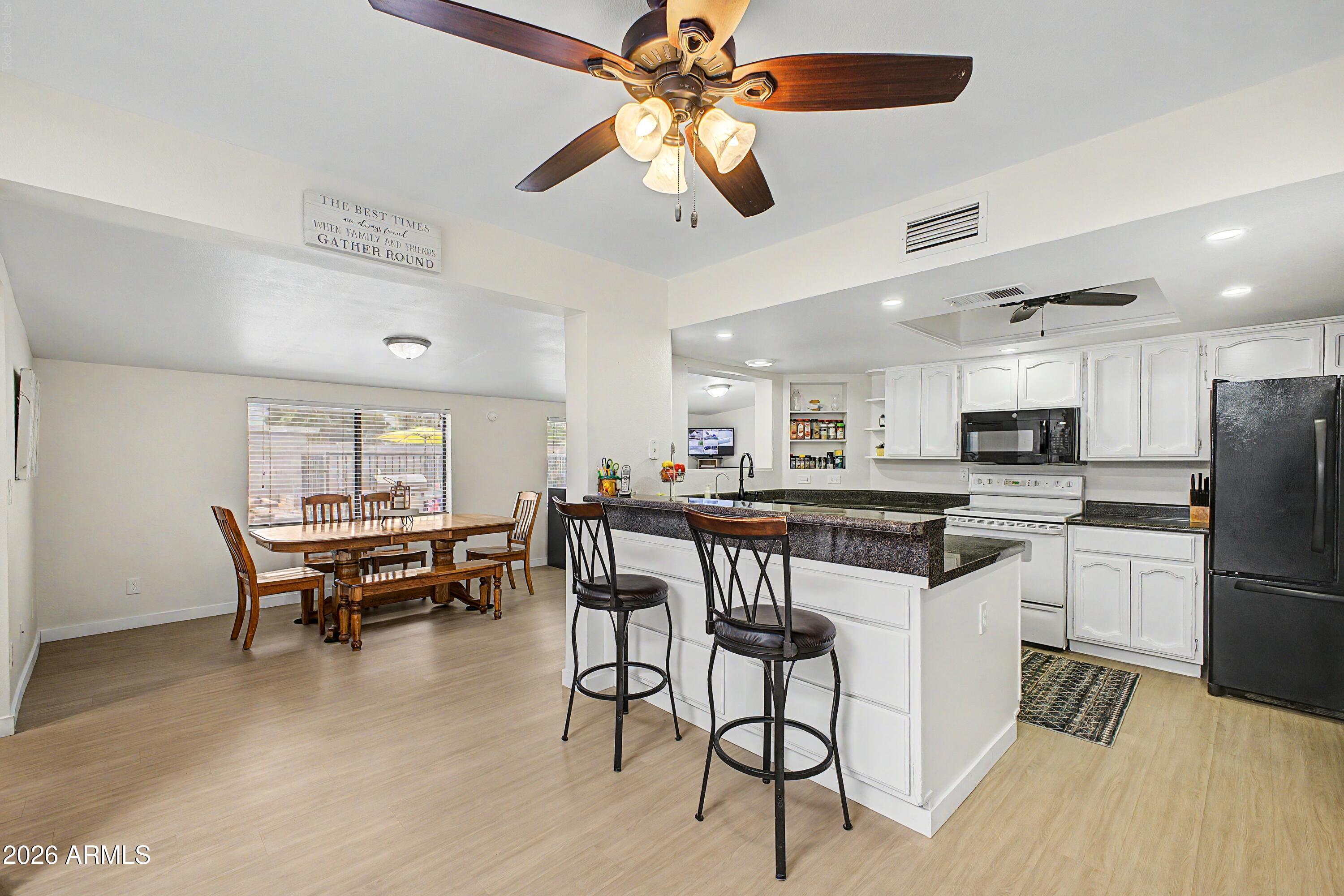LEMON TREE TERRACE UNIT T - Residential
