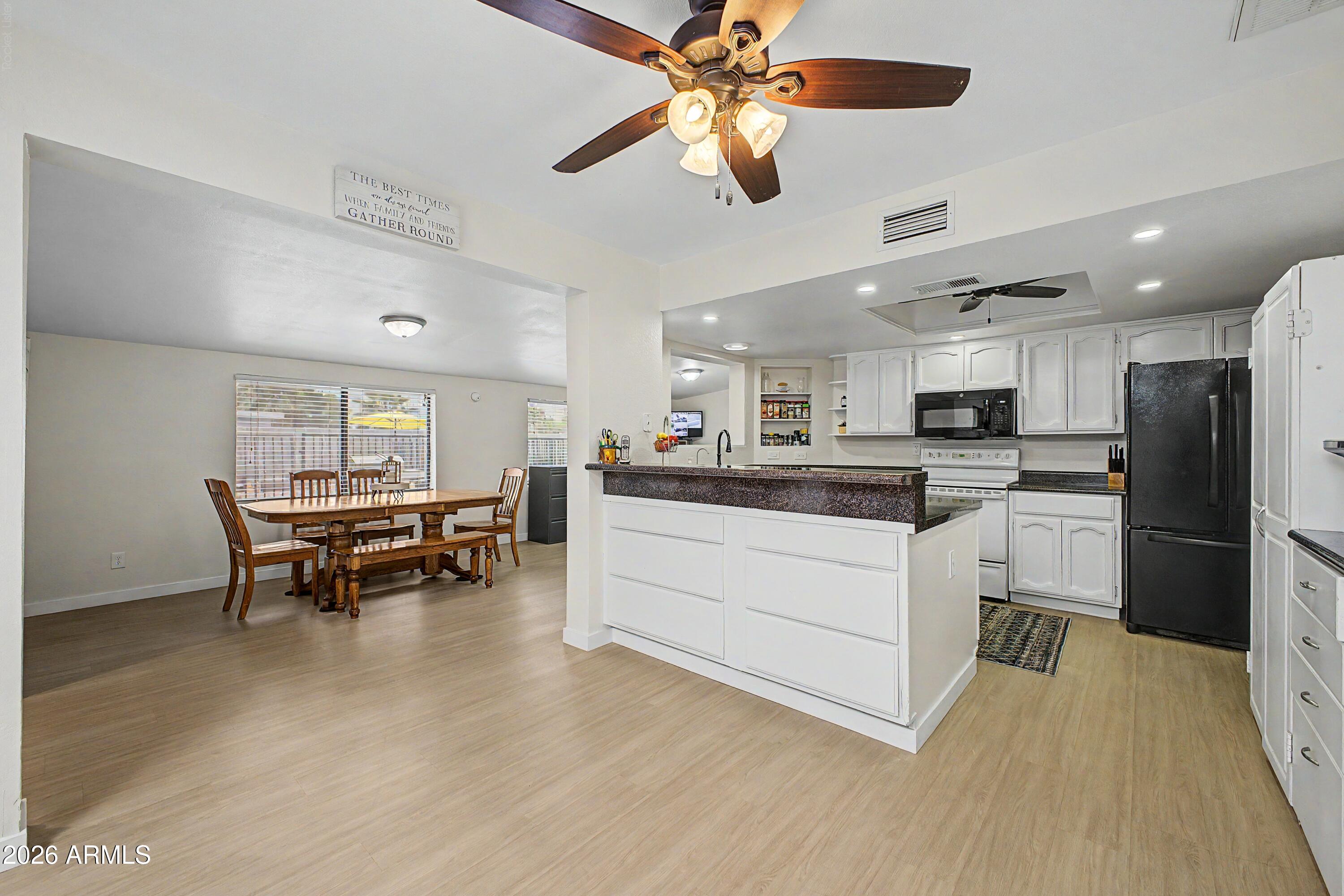 LEMON TREE TERRACE UNIT T - Residential