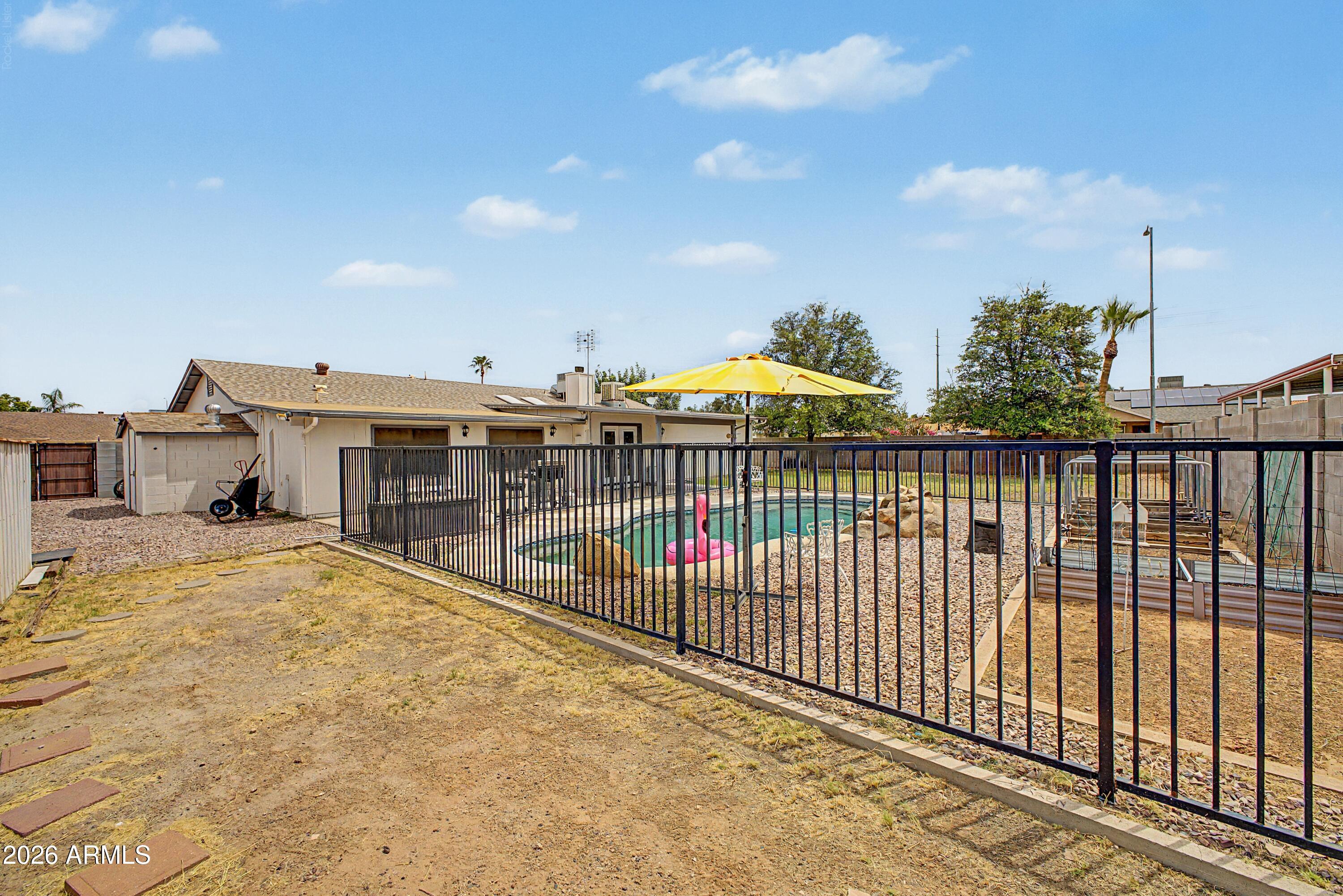 LEMON TREE TERRACE UNIT T - Residential