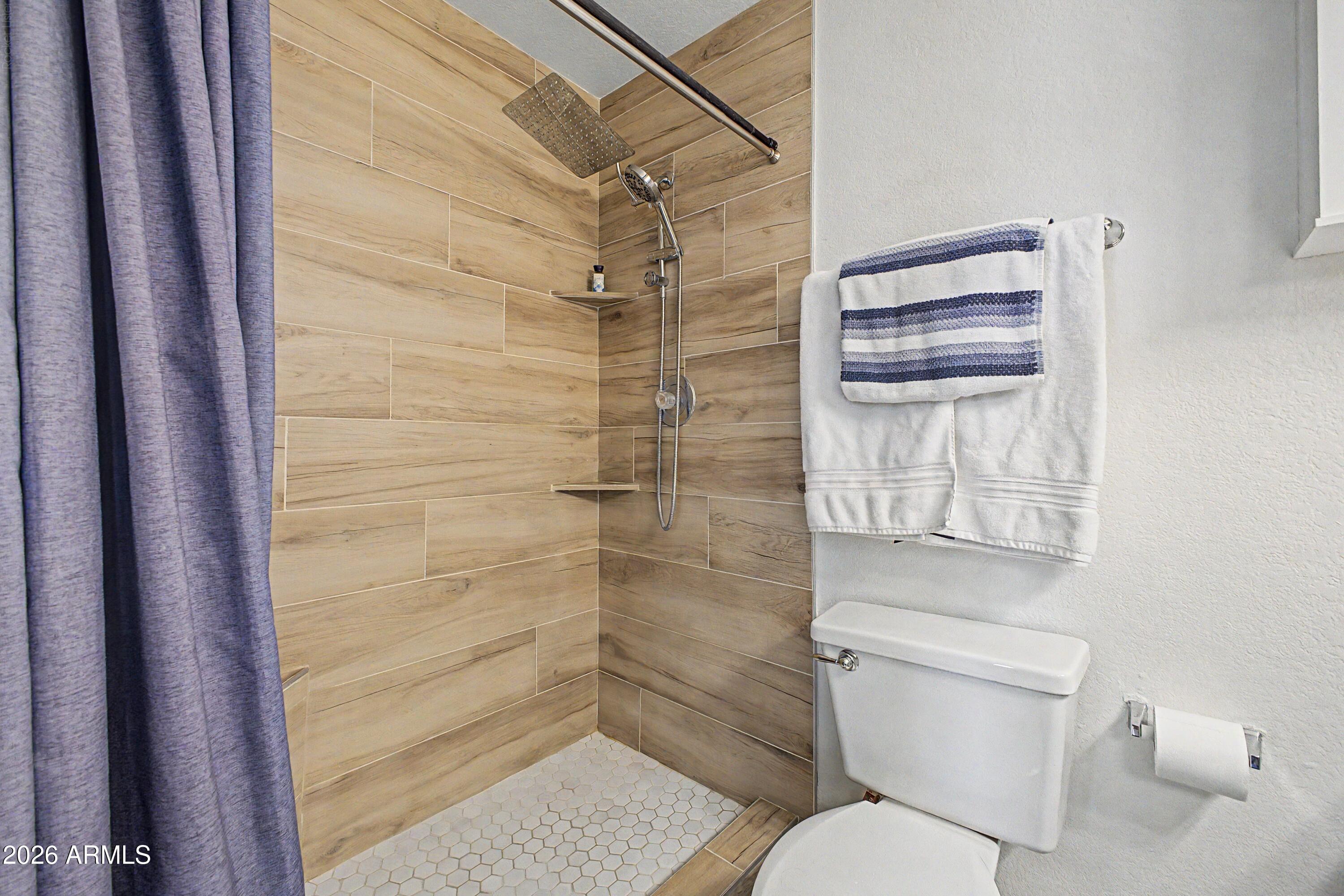 LEMON TREE TERRACE UNIT T - Residential
