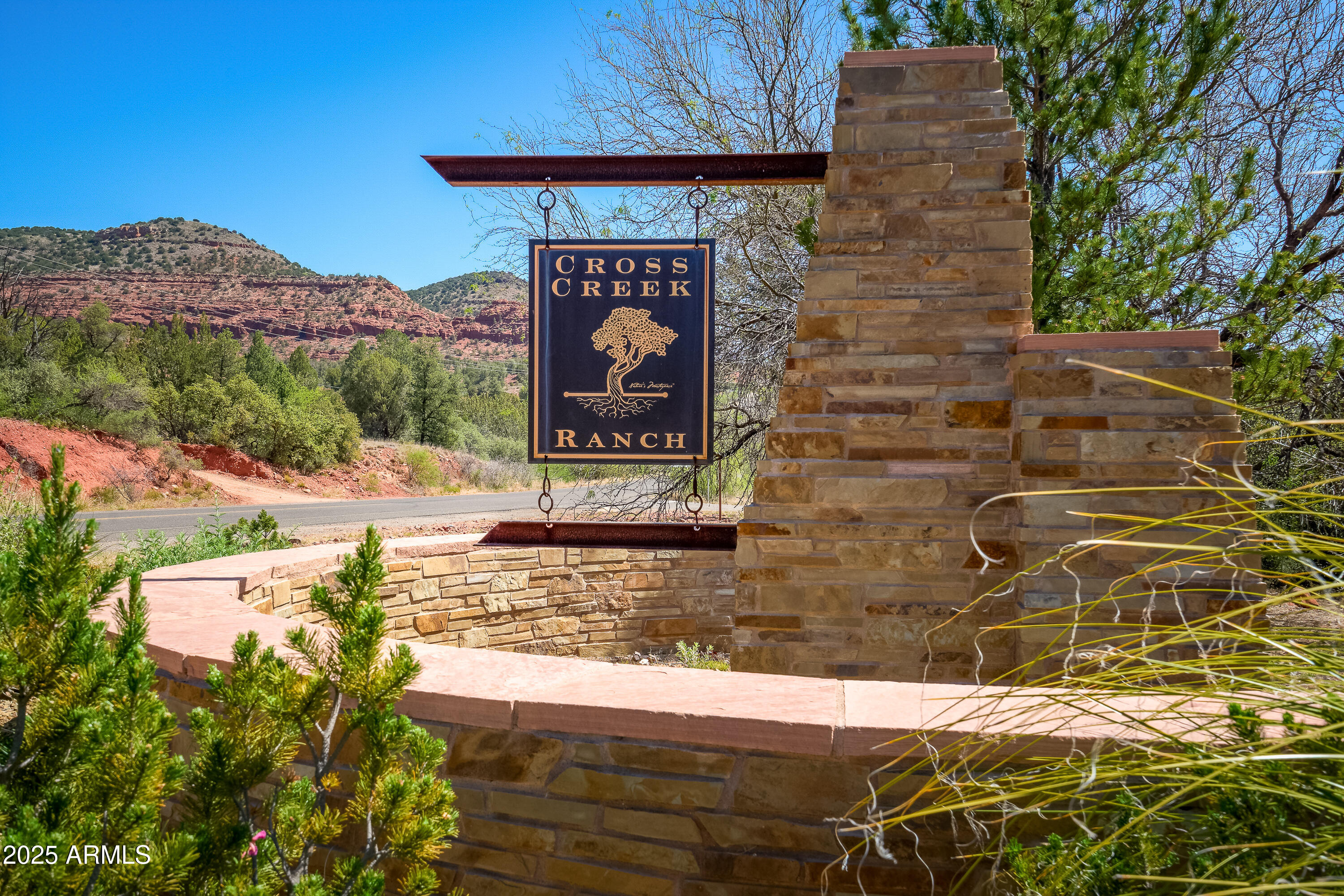 CROSS CREEK RANCH - Land