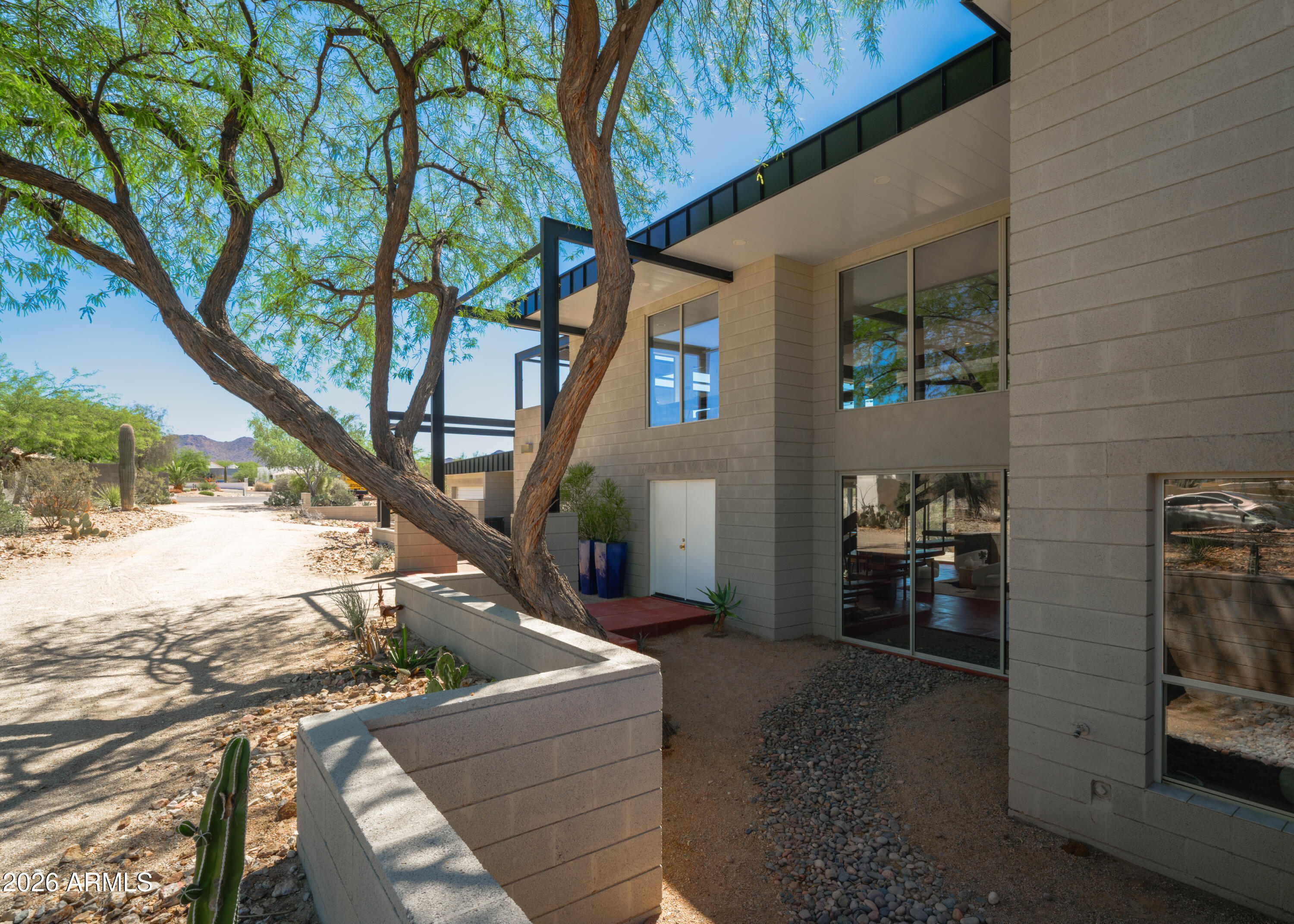 PARADISE HEIGHTS - Residential