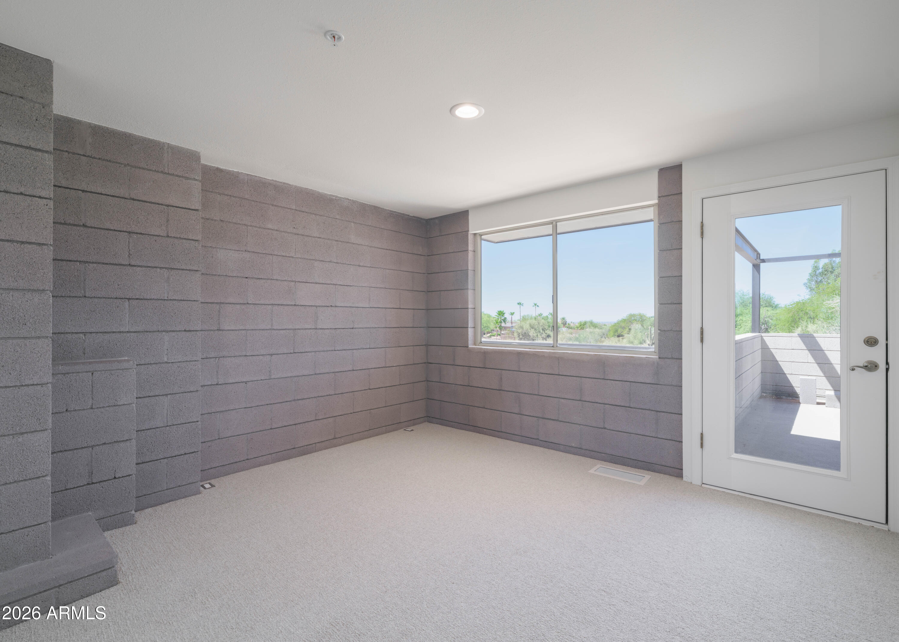 PARADISE HEIGHTS - Residential