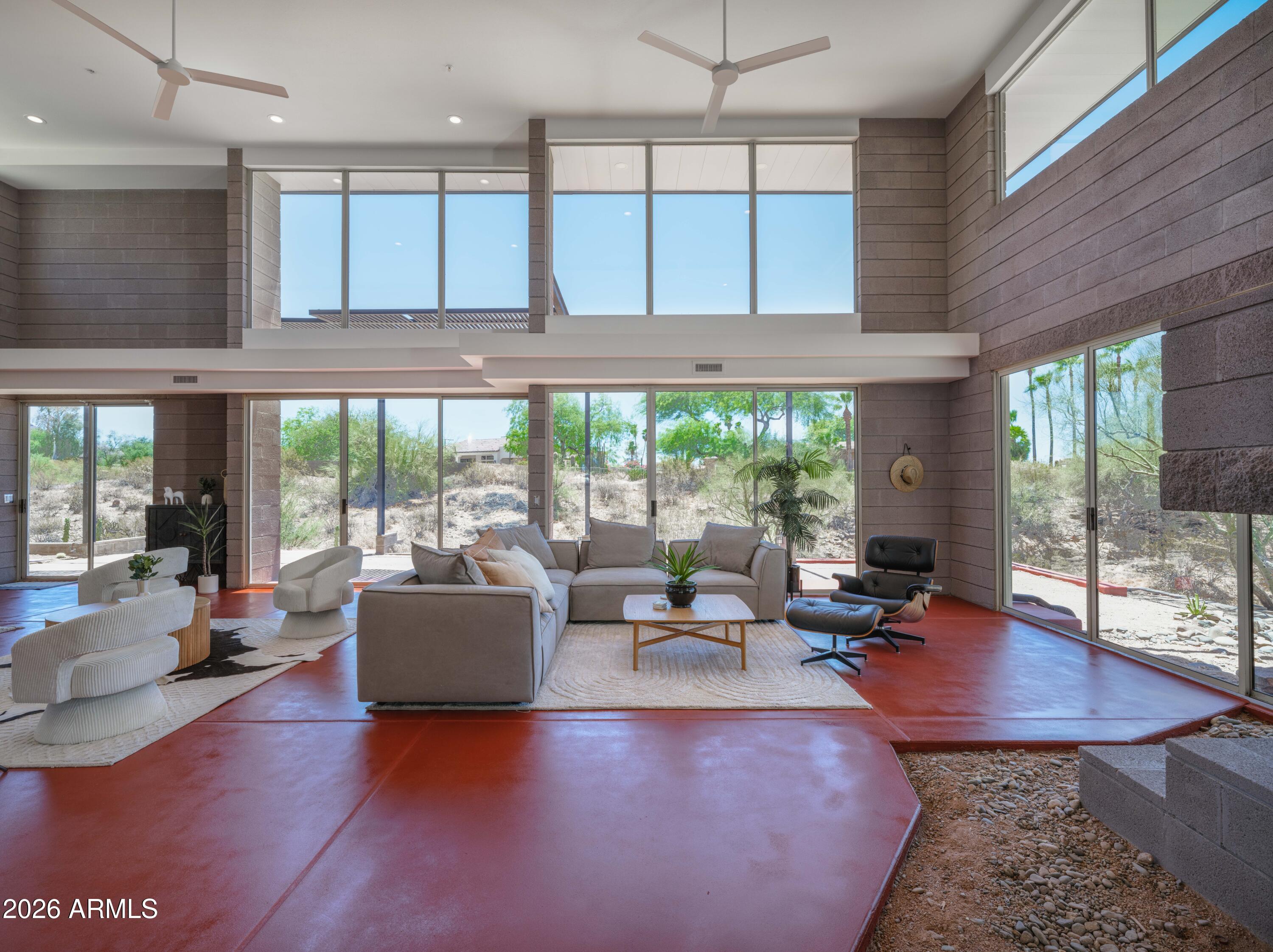 PARADISE HEIGHTS - Residential