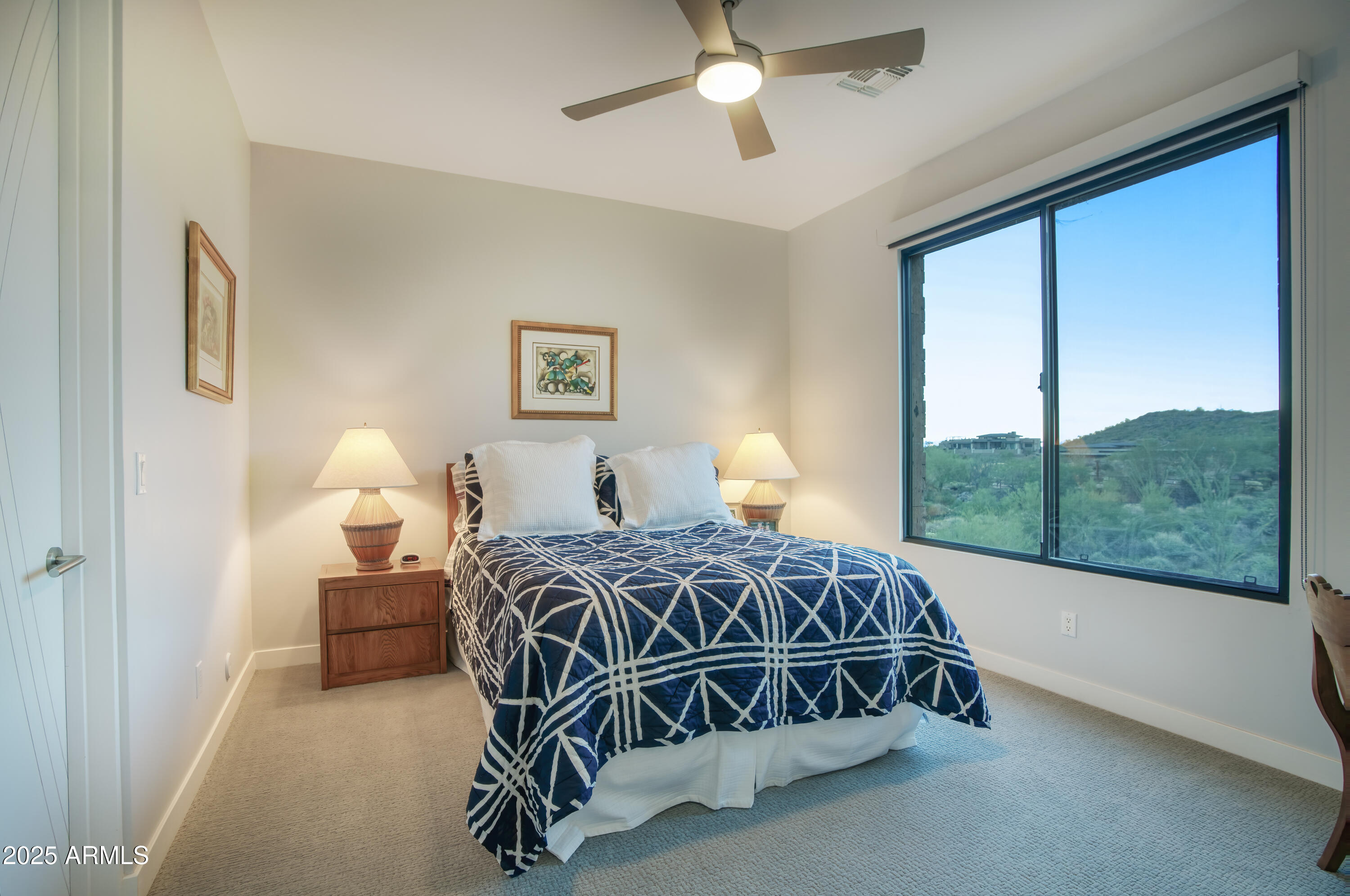 EAGLES NEST - Residential