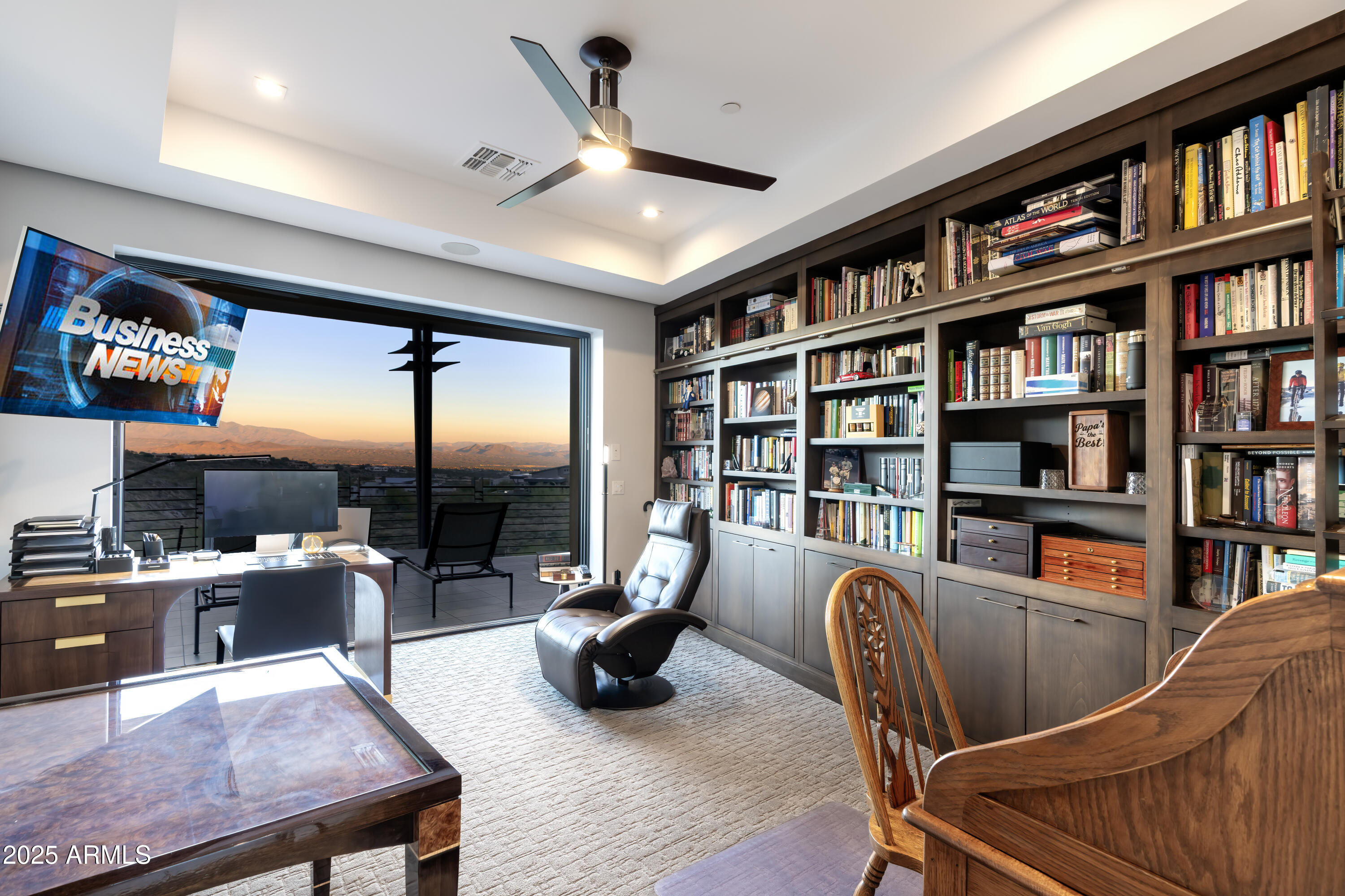 EAGLES NEST - Residential
