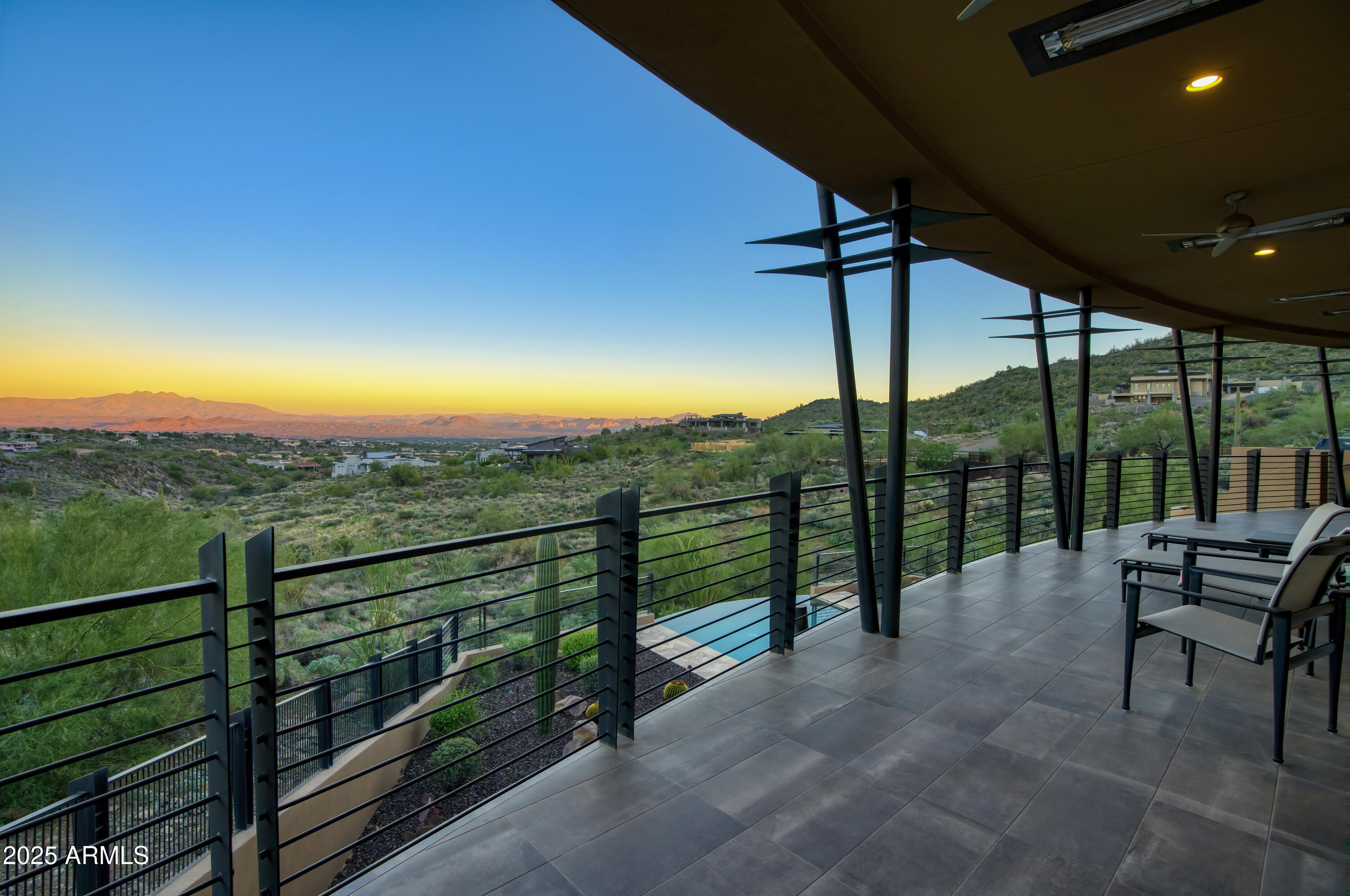 EAGLES NEST - Residential