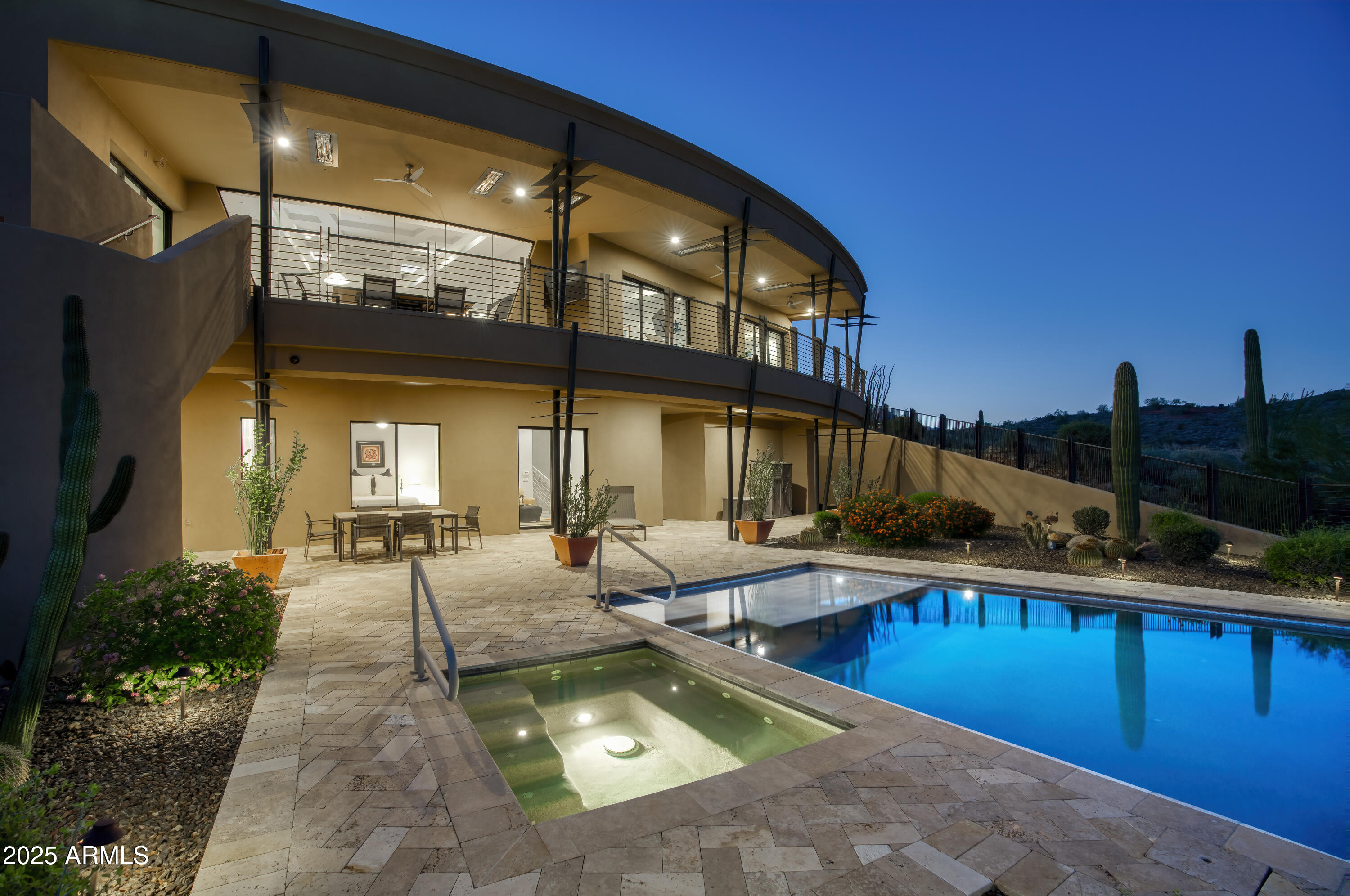 EAGLES NEST - Residential