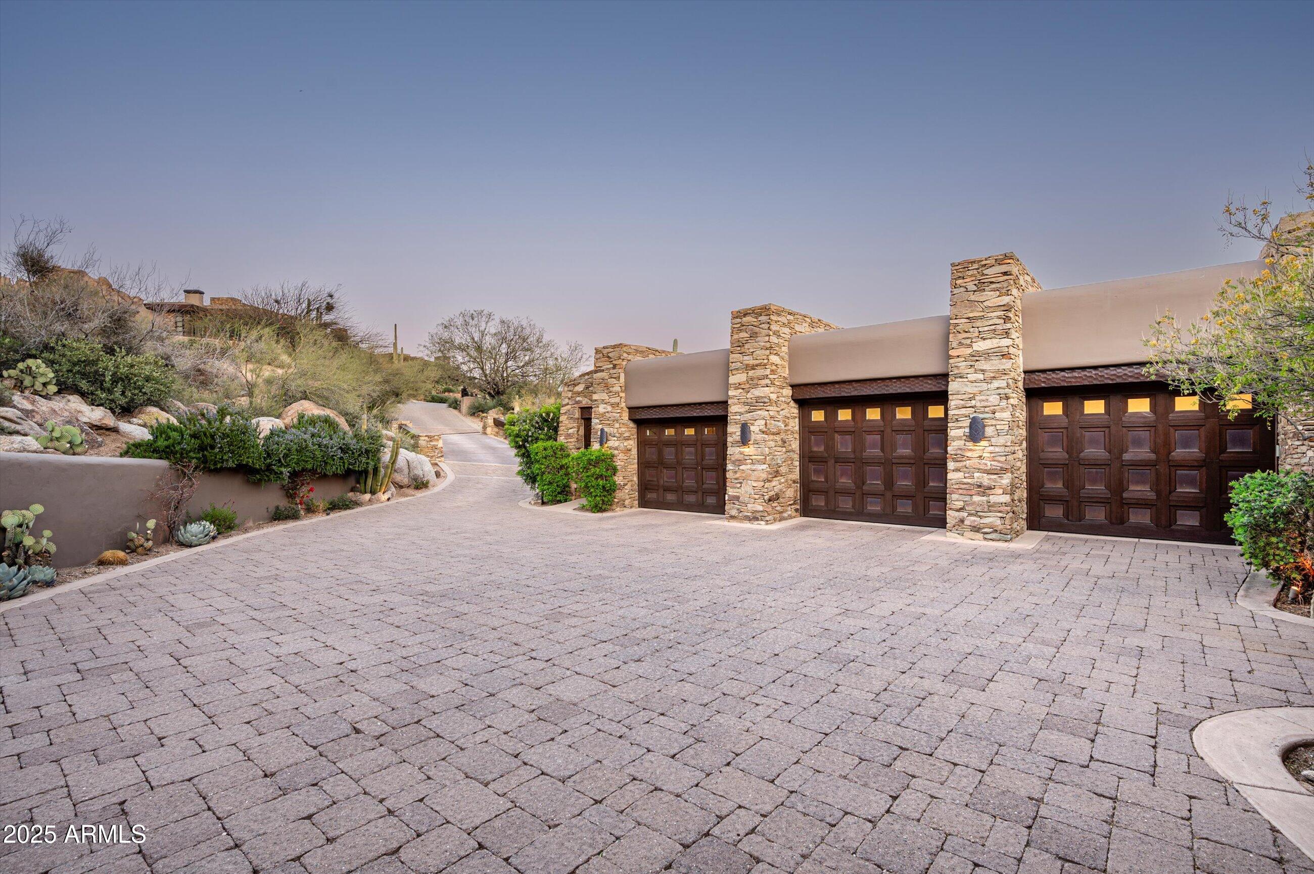 DESERT MOUNTAIN PHASE 3 UNIT 30 VILLAGE LOST STAR - Residential