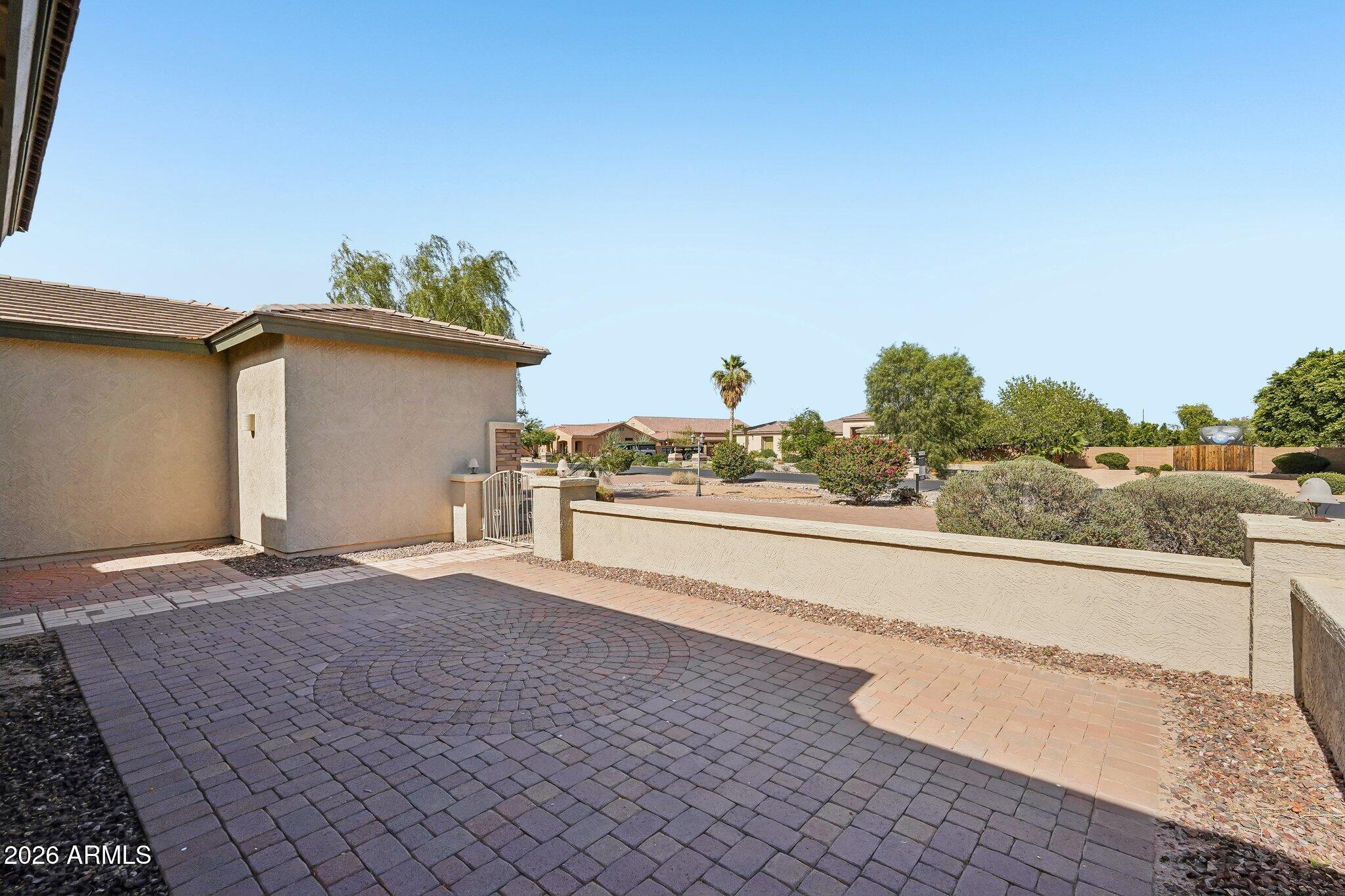 LITCHFIELD FARMS - Residential