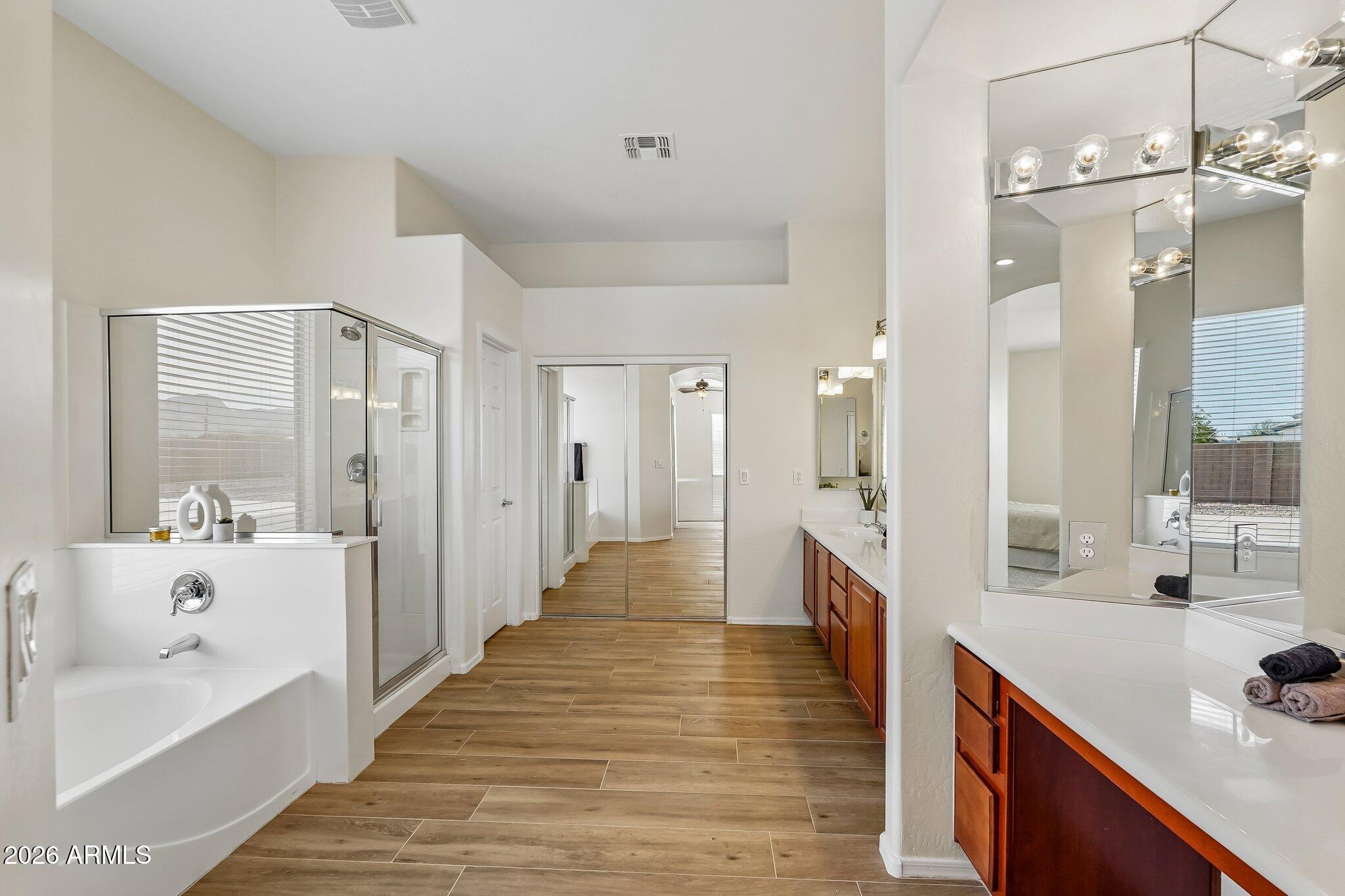 LITCHFIELD FARMS - Residential