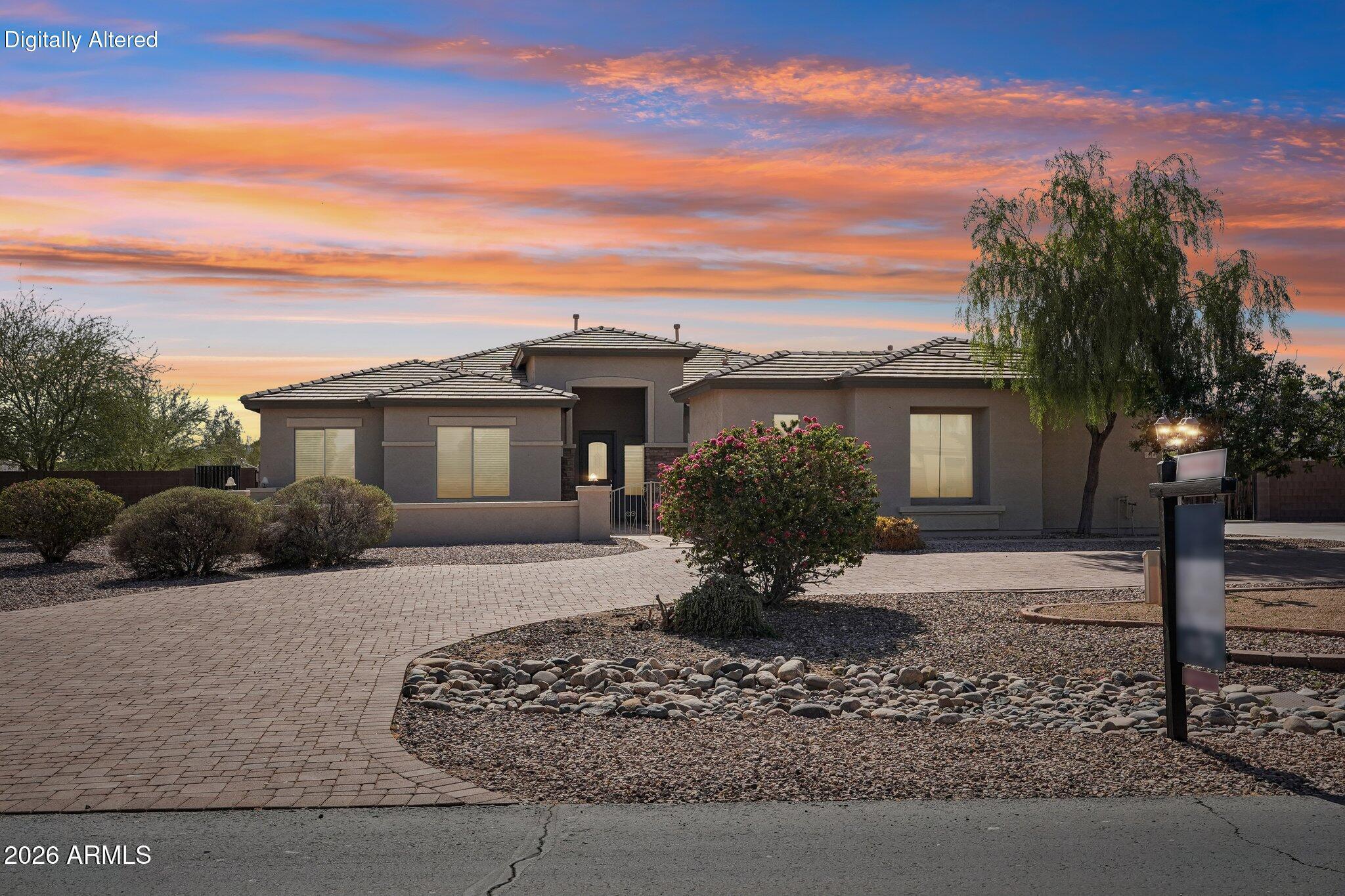 LITCHFIELD FARMS - Residential