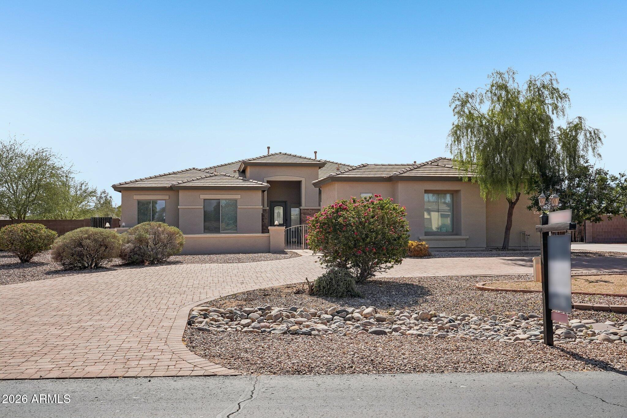 LITCHFIELD FARMS - Residential