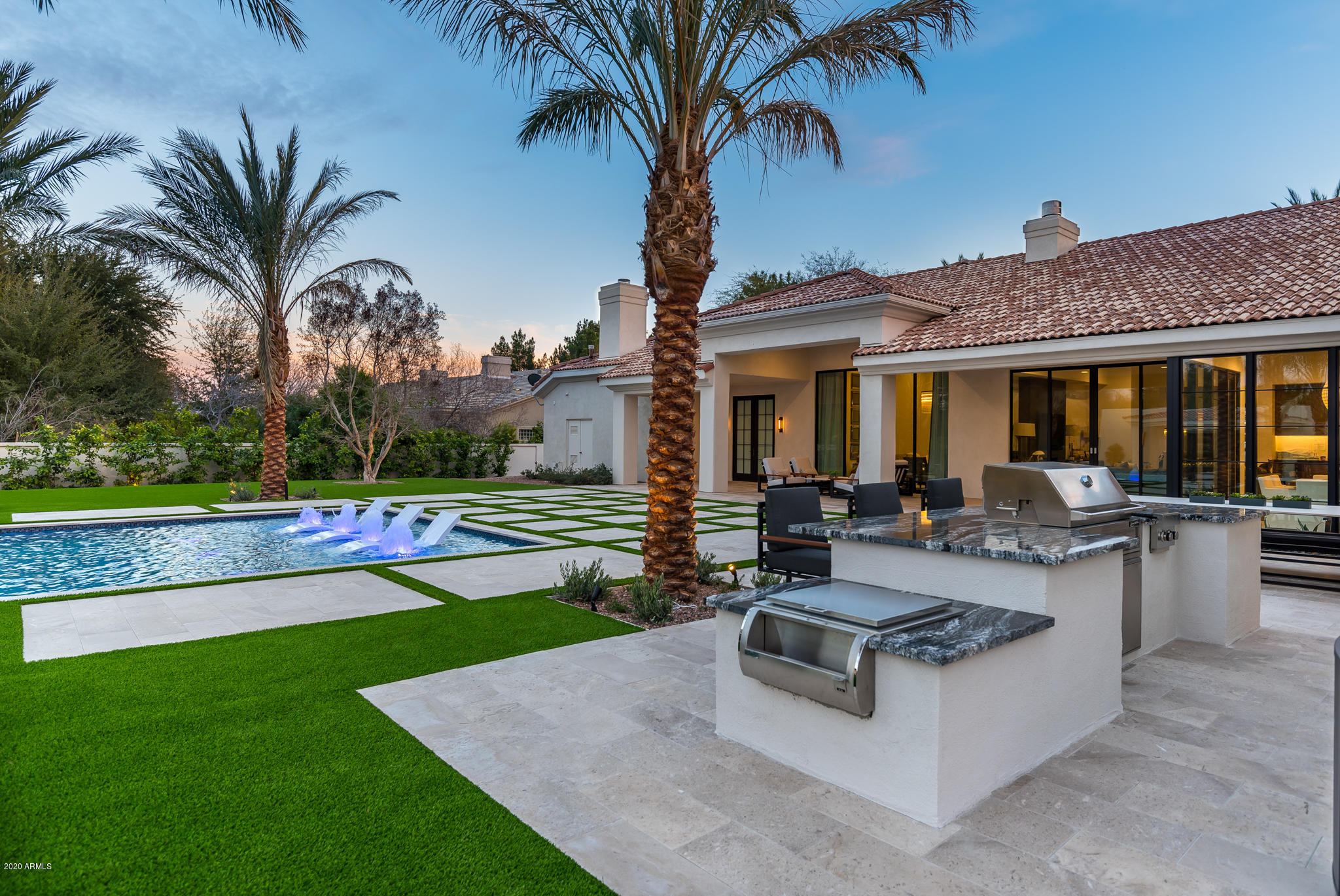 TIERRA MADRE UNIT 2 - Residential