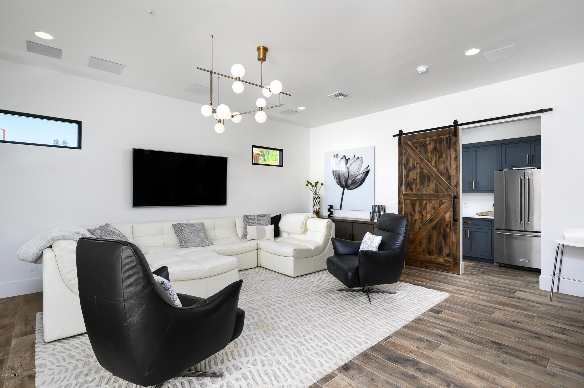 TIERRA MADRE UNIT 2 - Residential