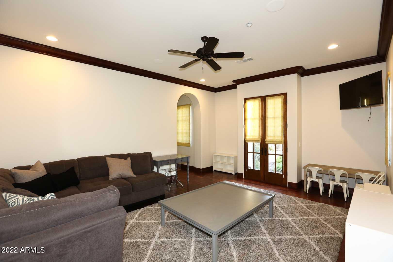CASA BLANCA ESTATES LOT 20-37 & TR A - Residential