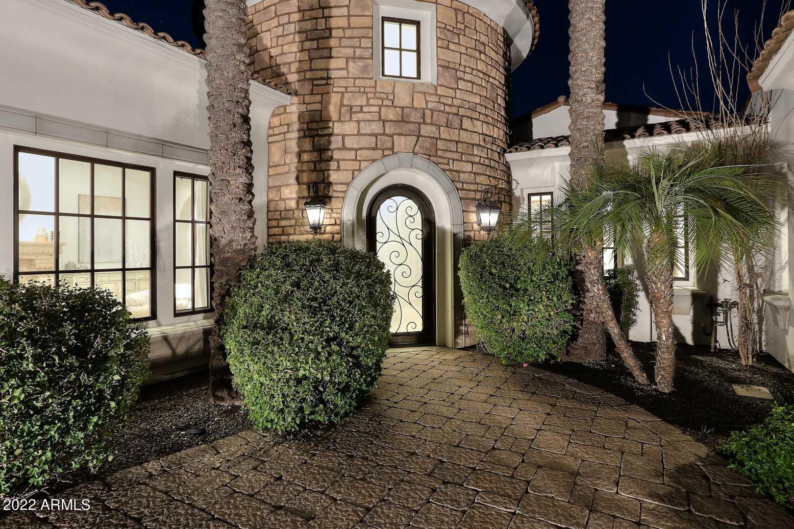 CASA BLANCA ESTATES LOT 20-37 & TR A - Residential