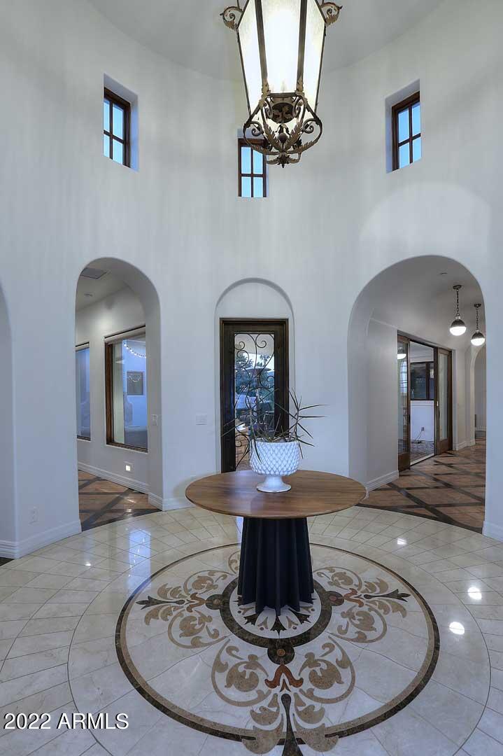 CASA BLANCA ESTATES LOT 20-37 & TR A - Residential