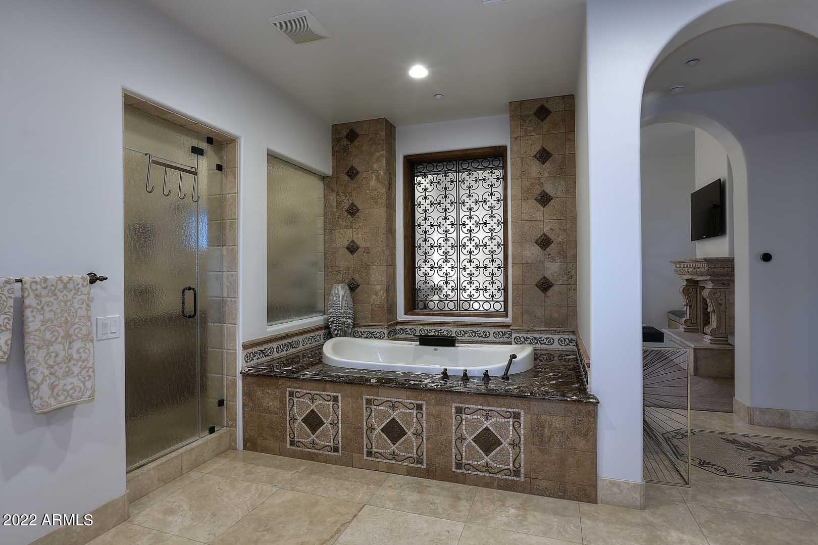 CASA BLANCA ESTATES LOT 20-37 & TR A - Residential