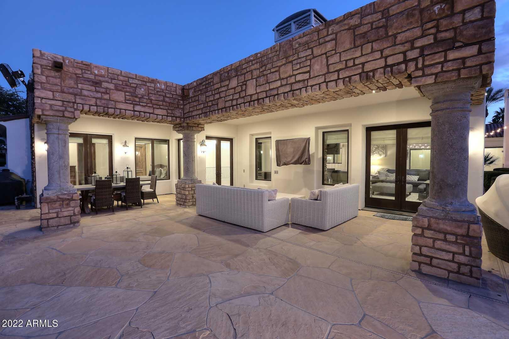 CASA BLANCA ESTATES LOT 20-37 & TR A - Residential