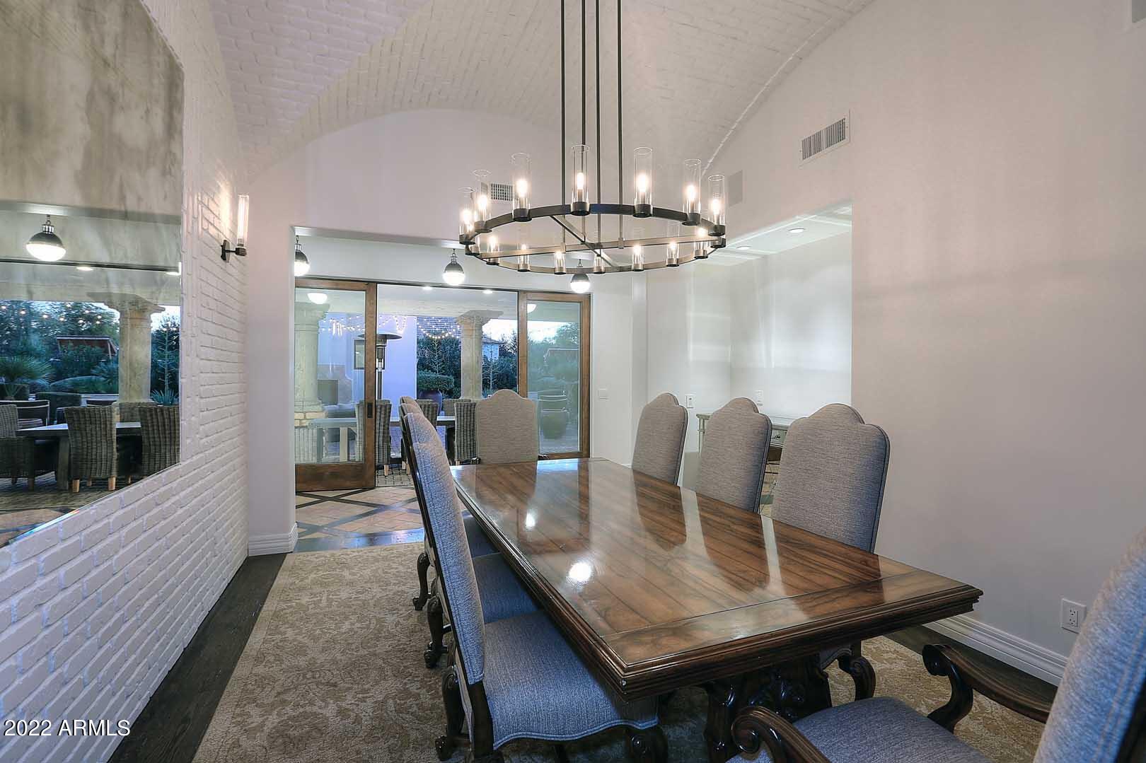 CASA BLANCA ESTATES LOT 20-37 & TR A - Residential