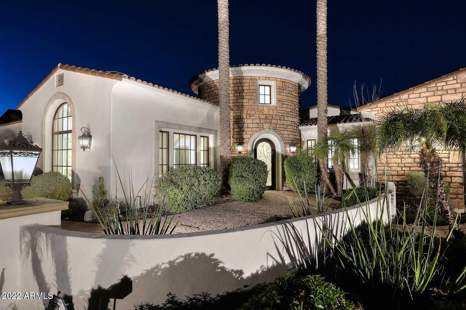 CASA BLANCA ESTATES LOT 20-37 & TR A - Residential