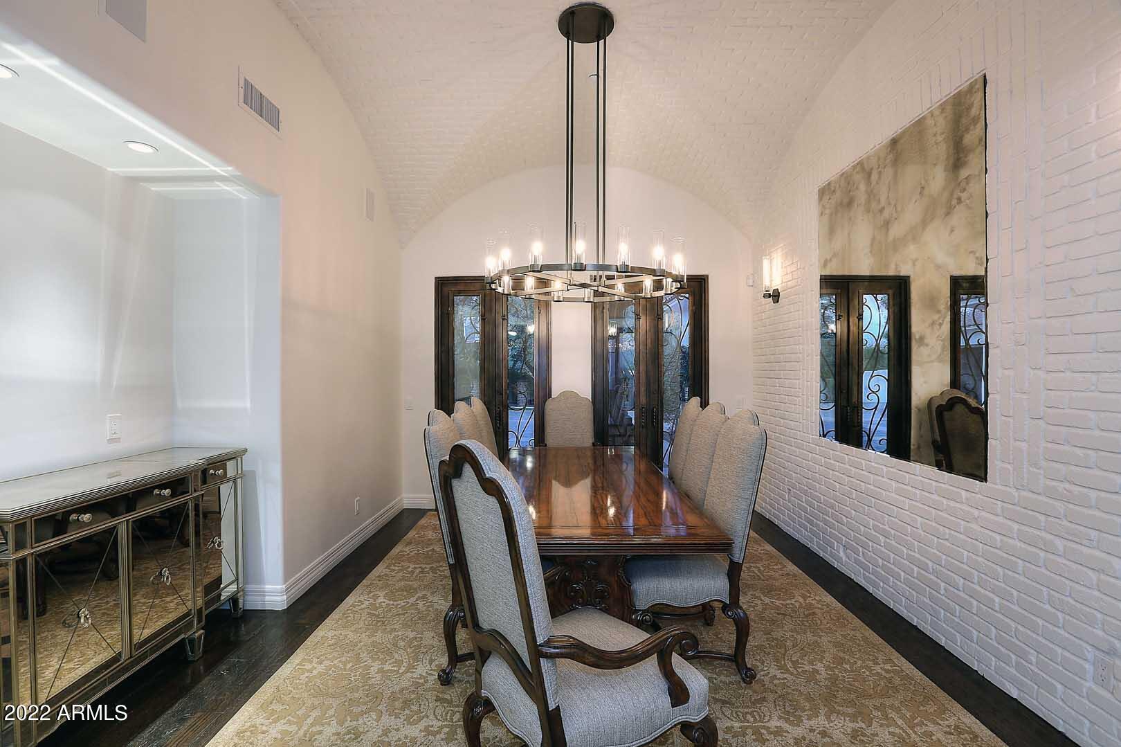 CASA BLANCA ESTATES LOT 20-37 & TR A - Residential