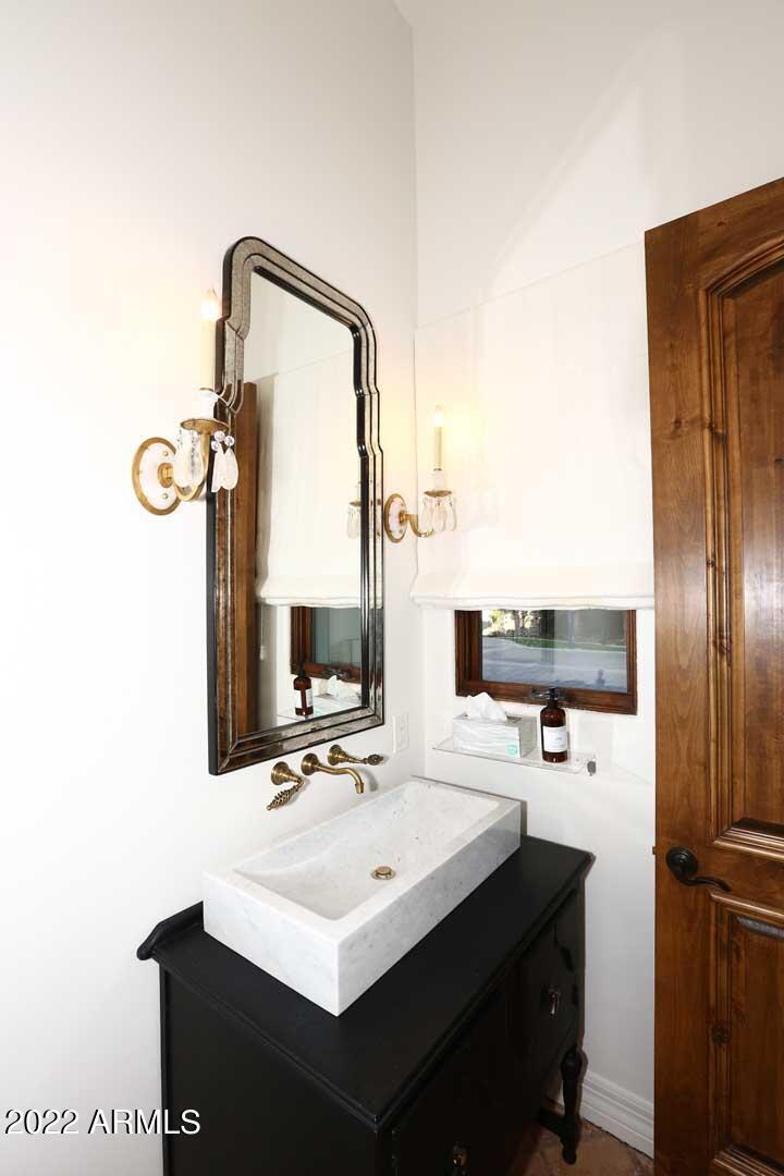 CASA BLANCA ESTATES LOT 20-37 & TR A - Residential