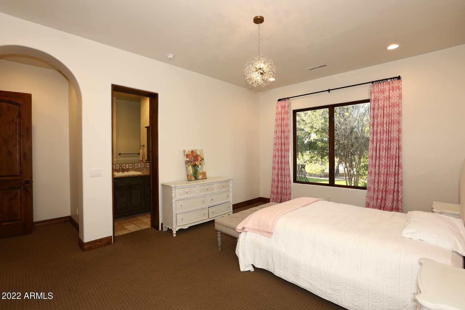 CASA BLANCA ESTATES LOT 20-37 & TR A - Residential