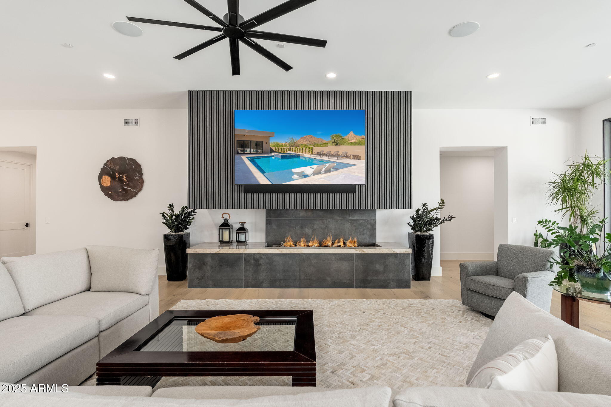 EAGLES GLEN - Residential