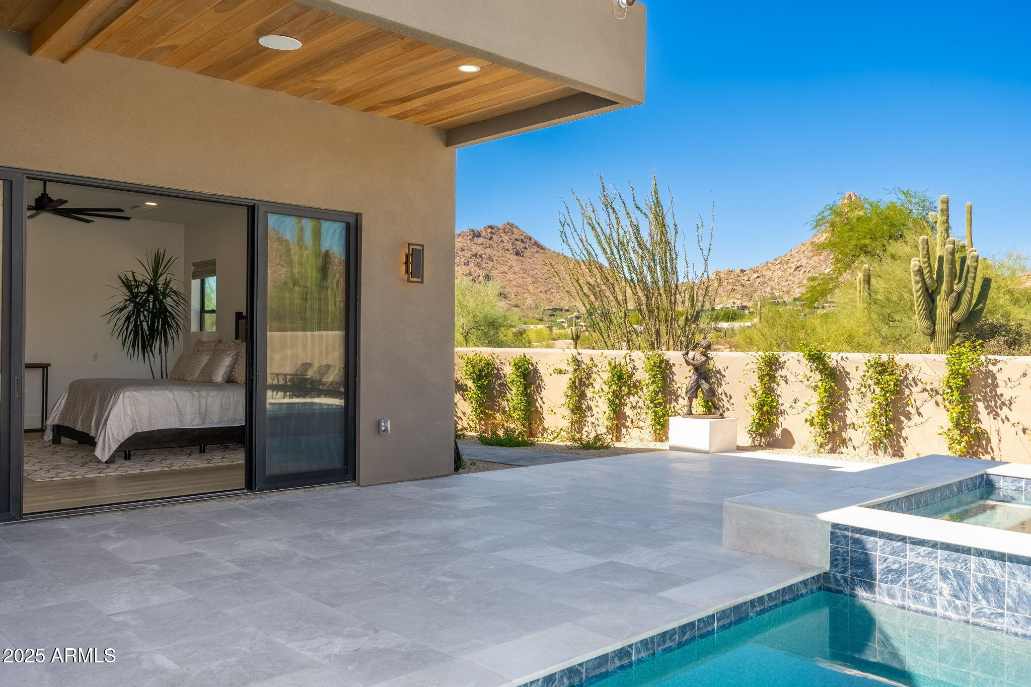EAGLES GLEN - Residential