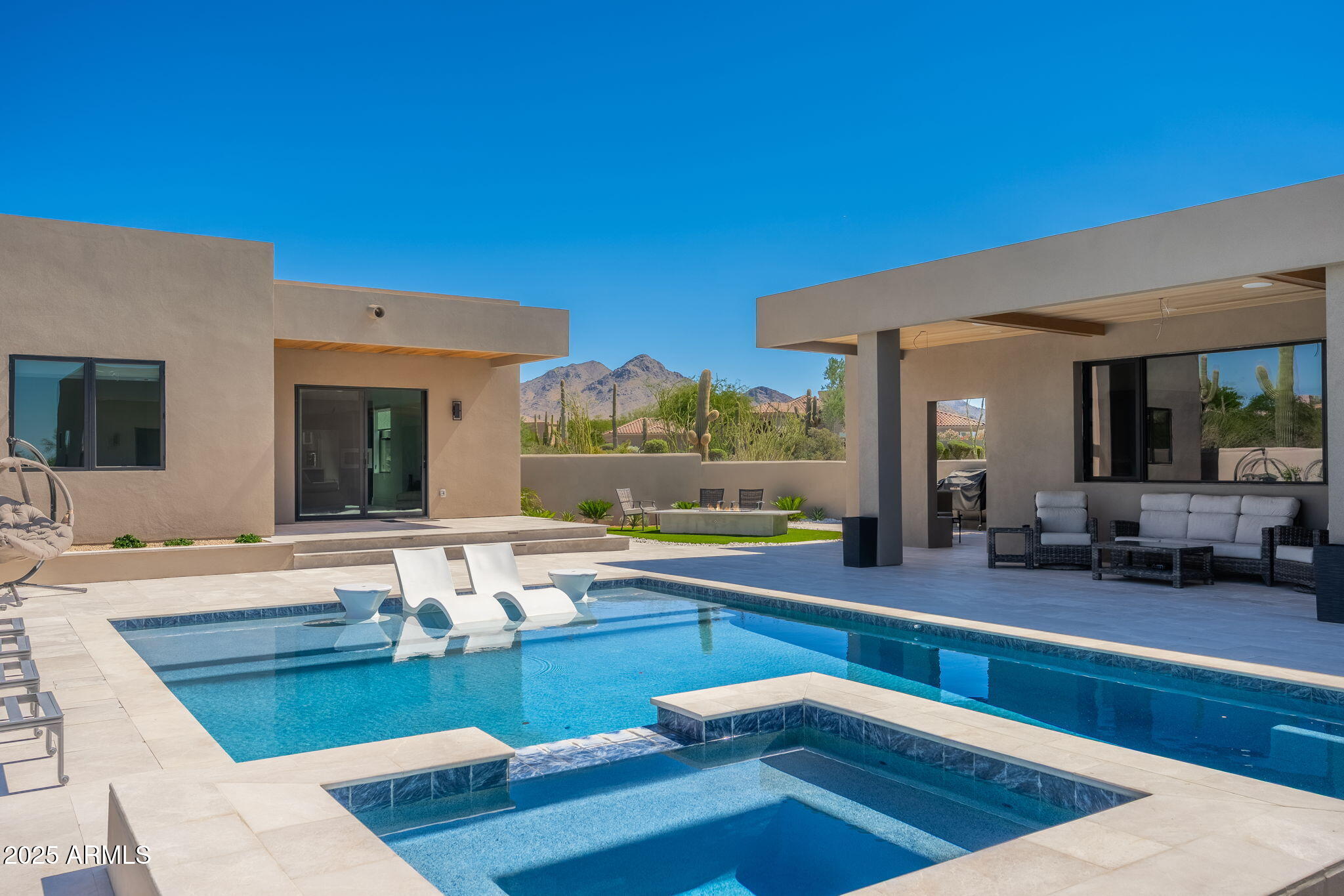 EAGLES GLEN - Residential