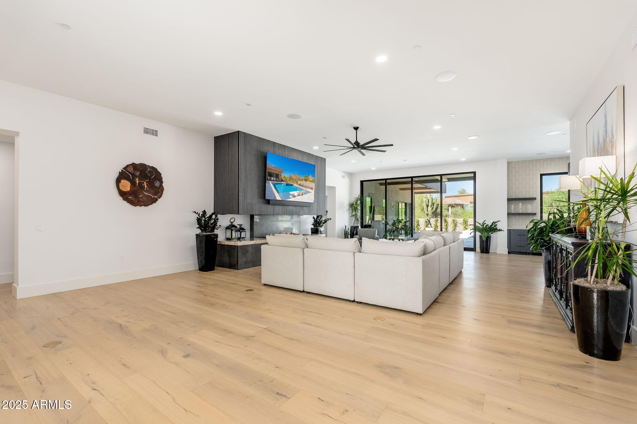 EAGLES GLEN - Residential
