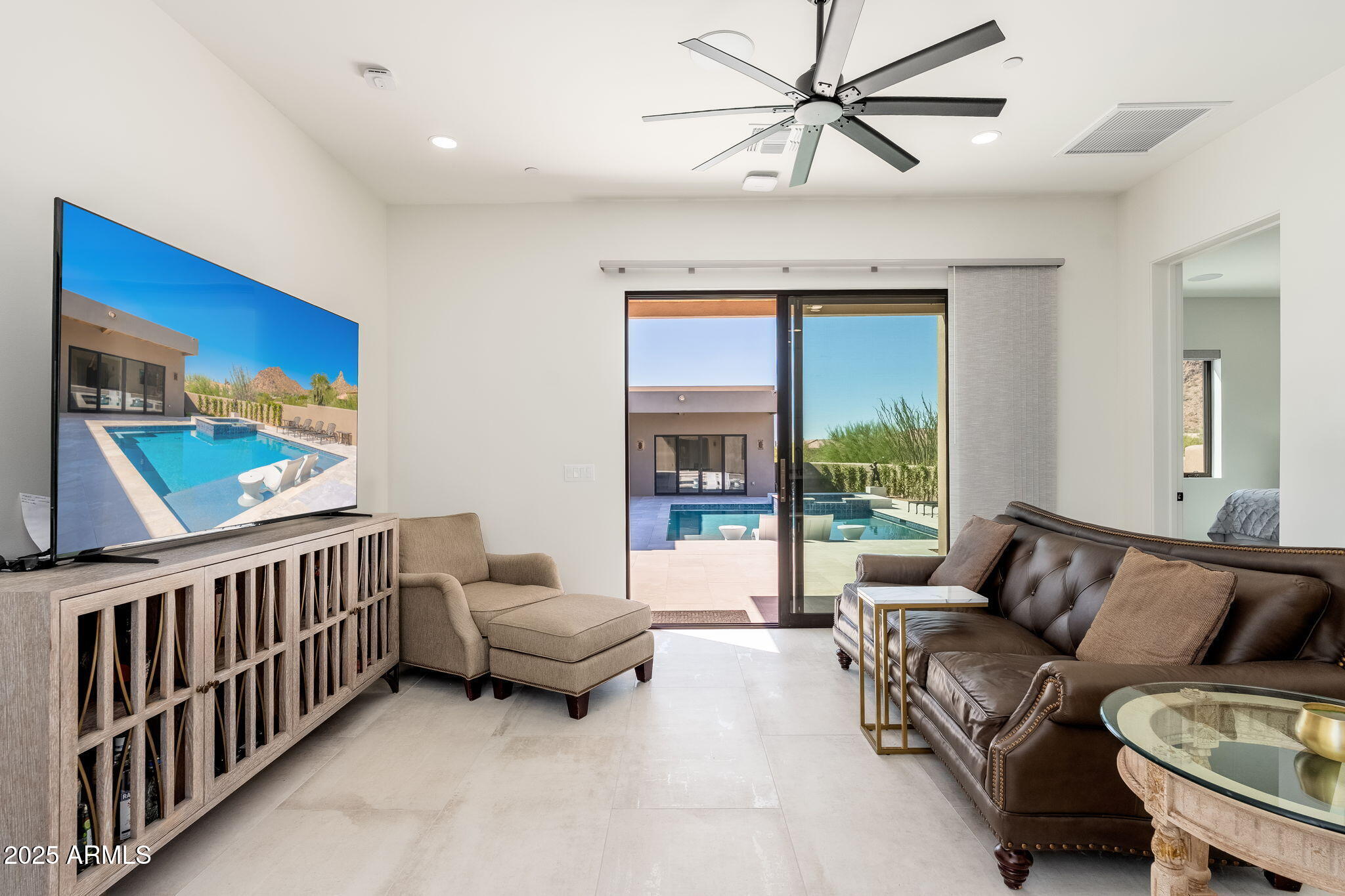 EAGLES GLEN - Residential