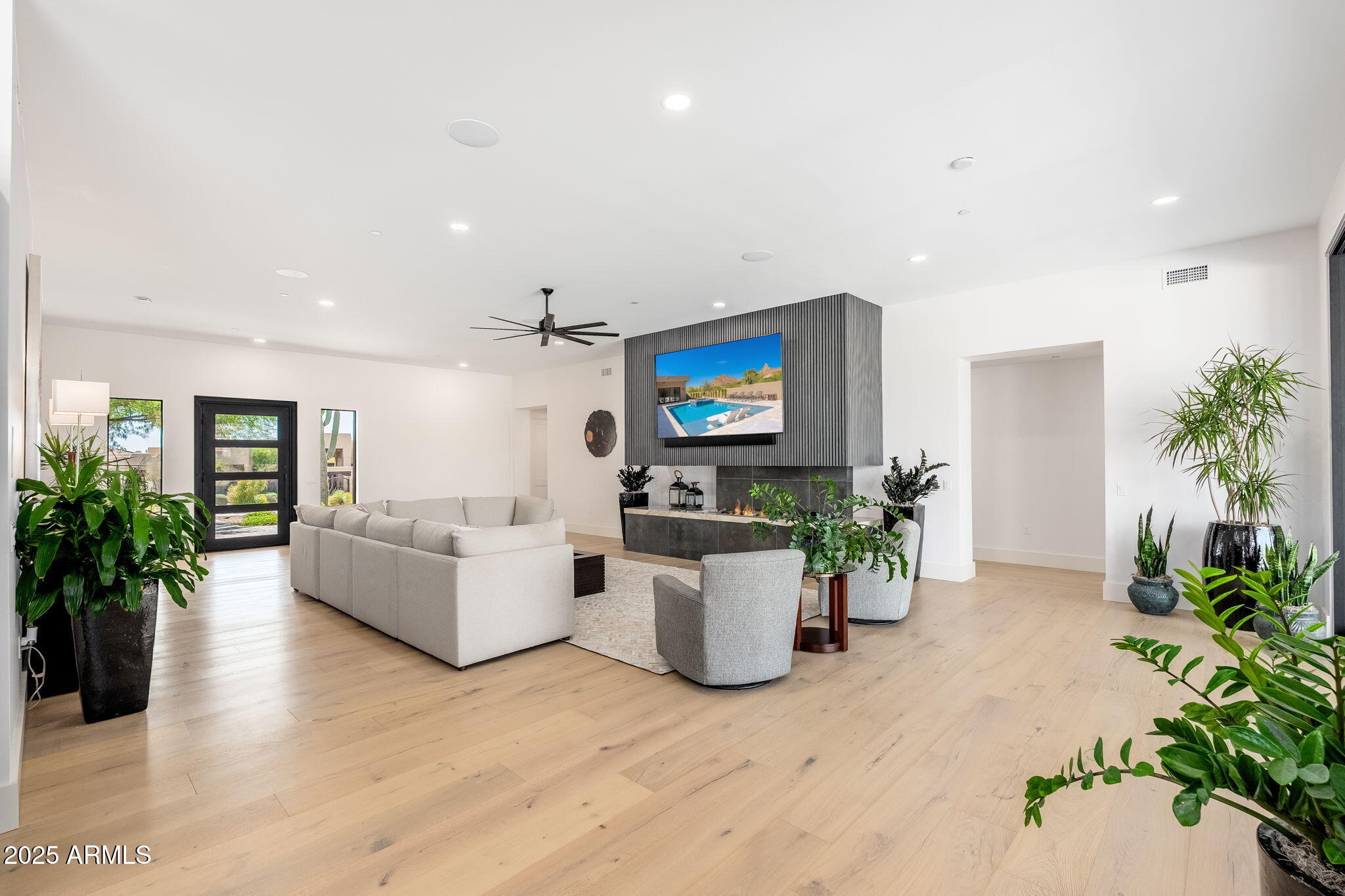 EAGLES GLEN - Residential