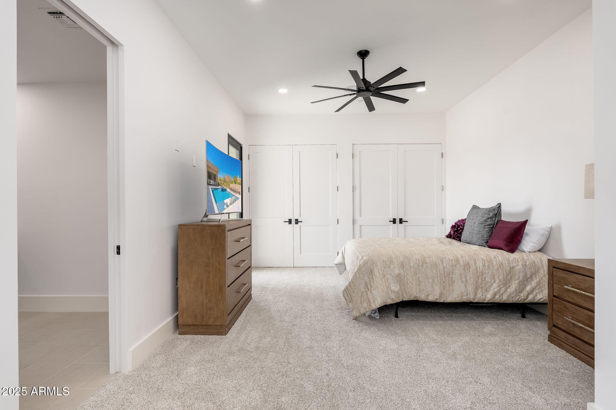 EAGLES GLEN - Residential