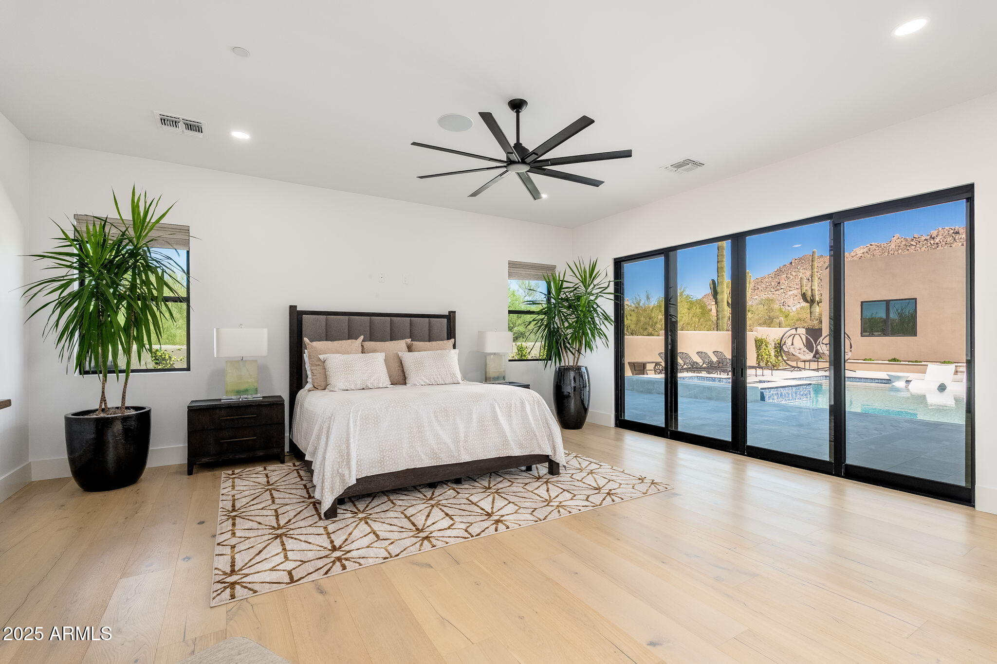 EAGLES GLEN - Residential