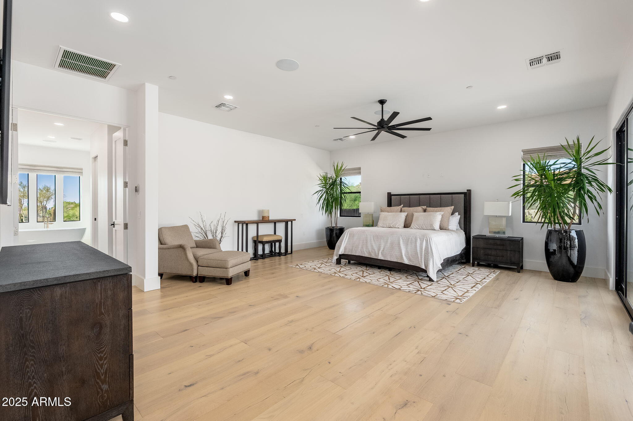EAGLES GLEN - Residential