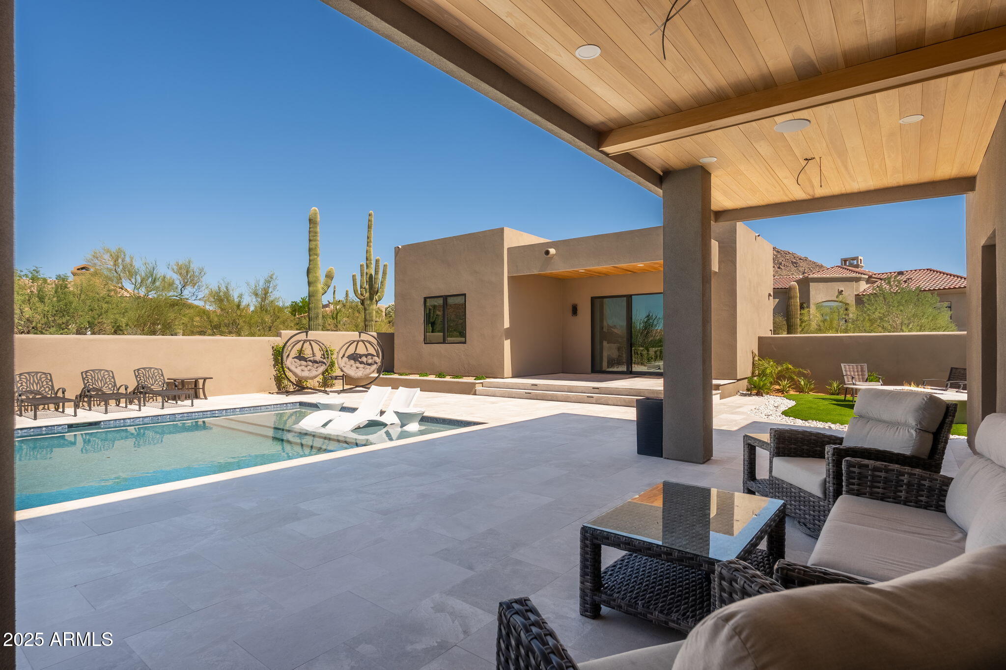 EAGLES GLEN - Residential