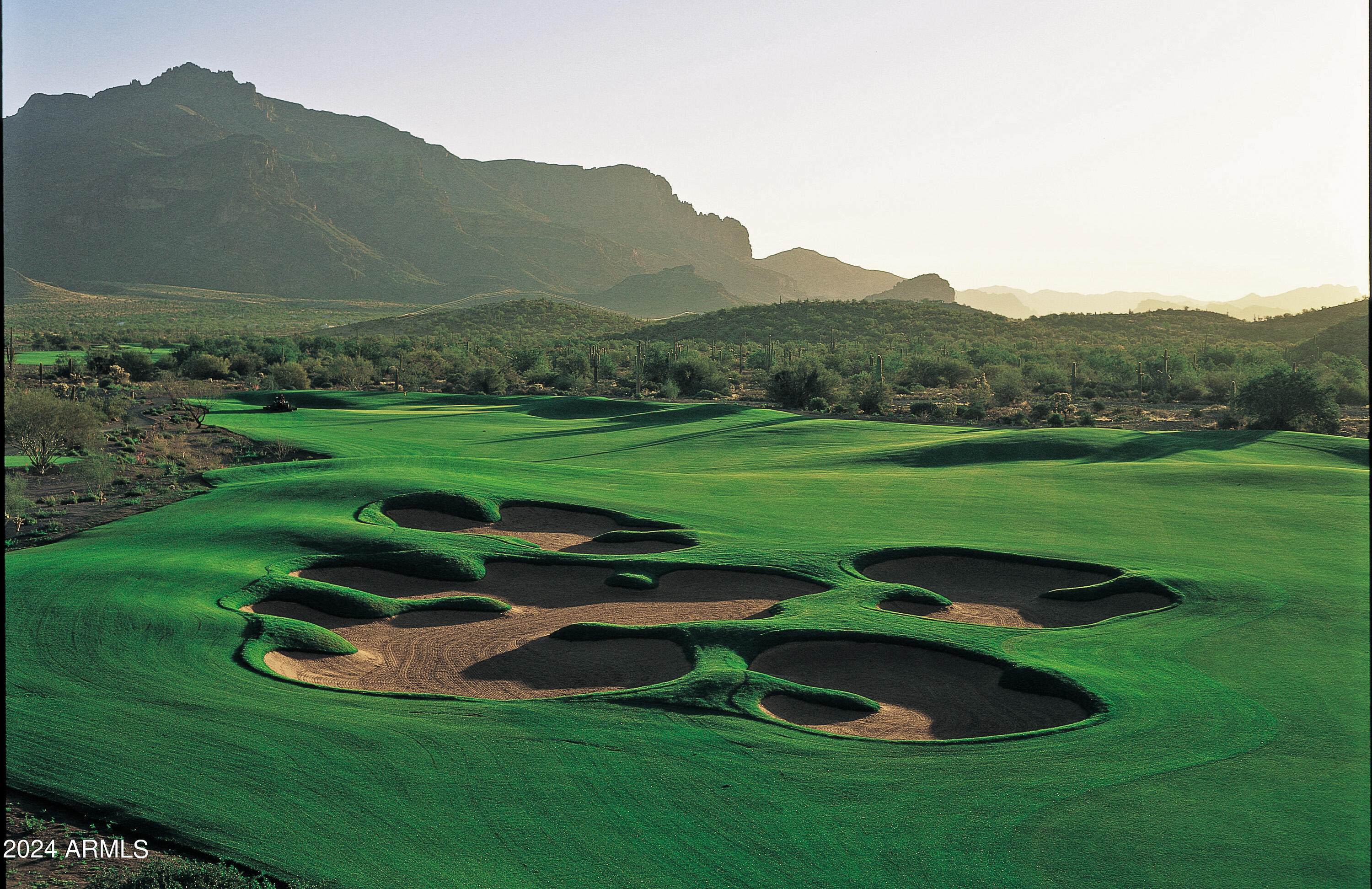 Superstition Mountain - Land